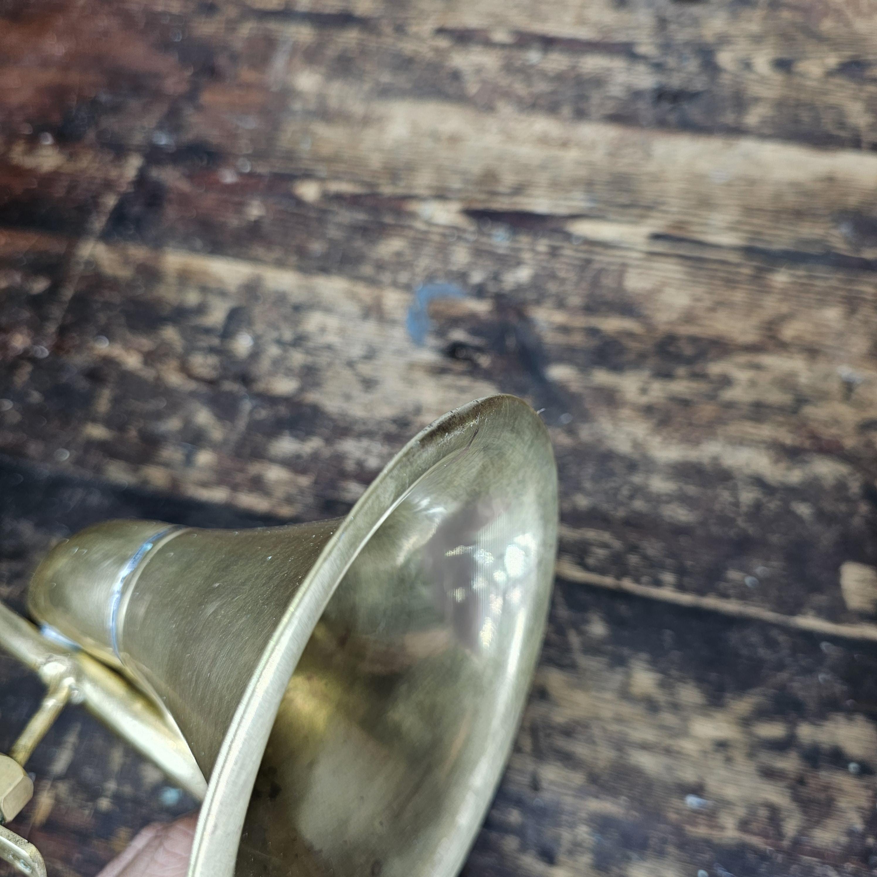 Antique Brass Car Horn Wall Decor