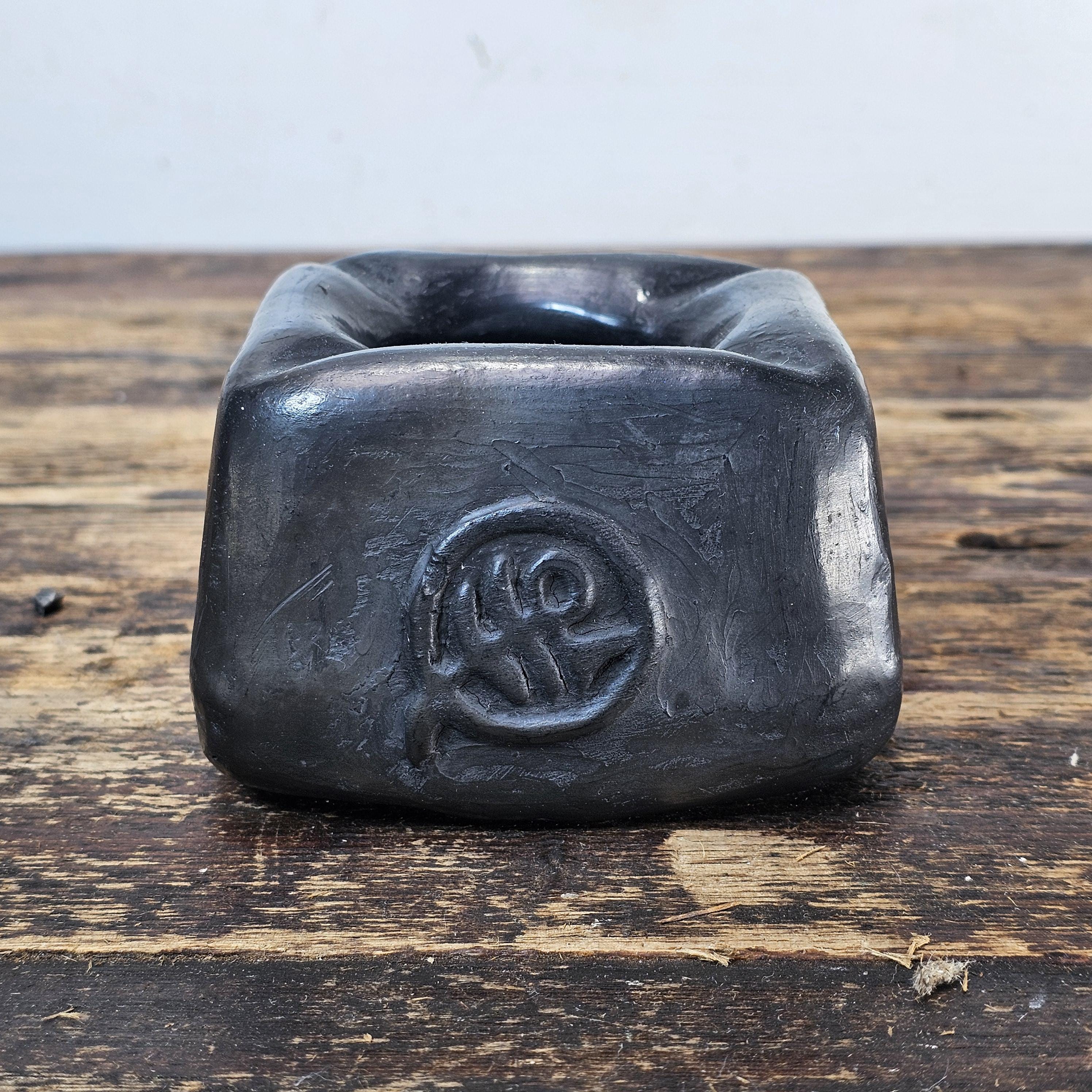 Vintage Oaxaca Black Clay Ashtray Hotel Camino Real In Puerto Vallarta