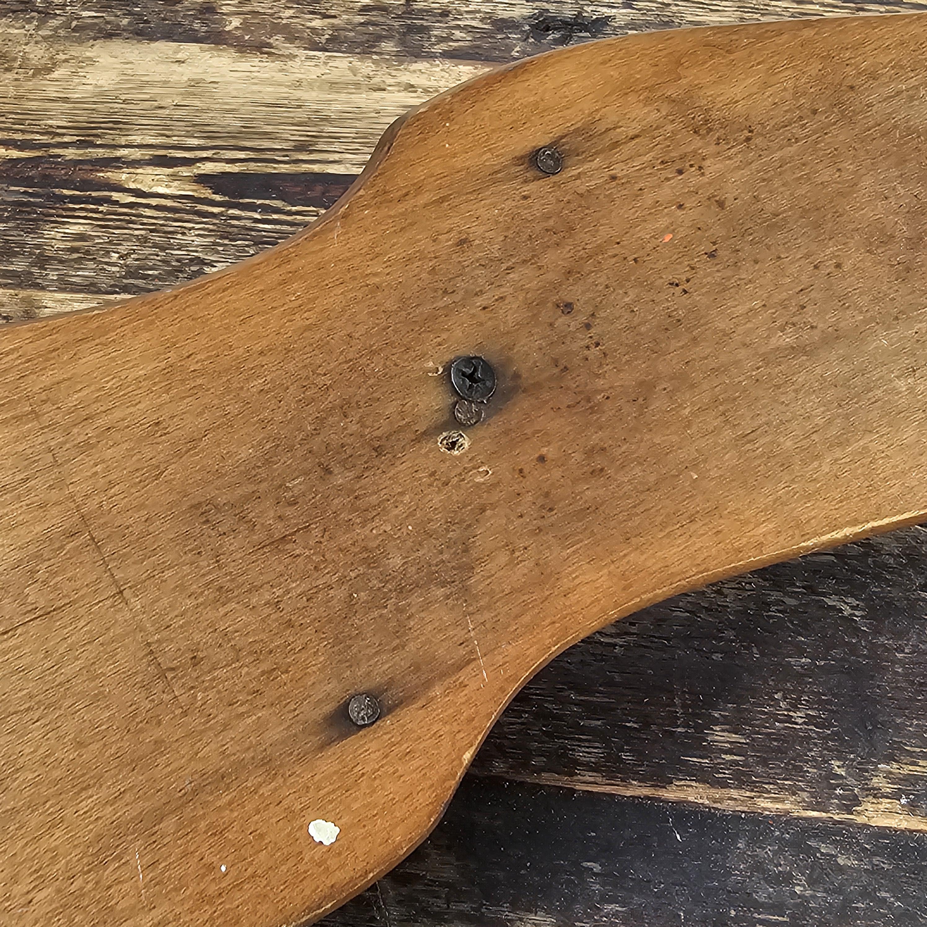 Sheryn's Maple Of California 3-Tier Wall Display Shelf Rack With Plate Groove