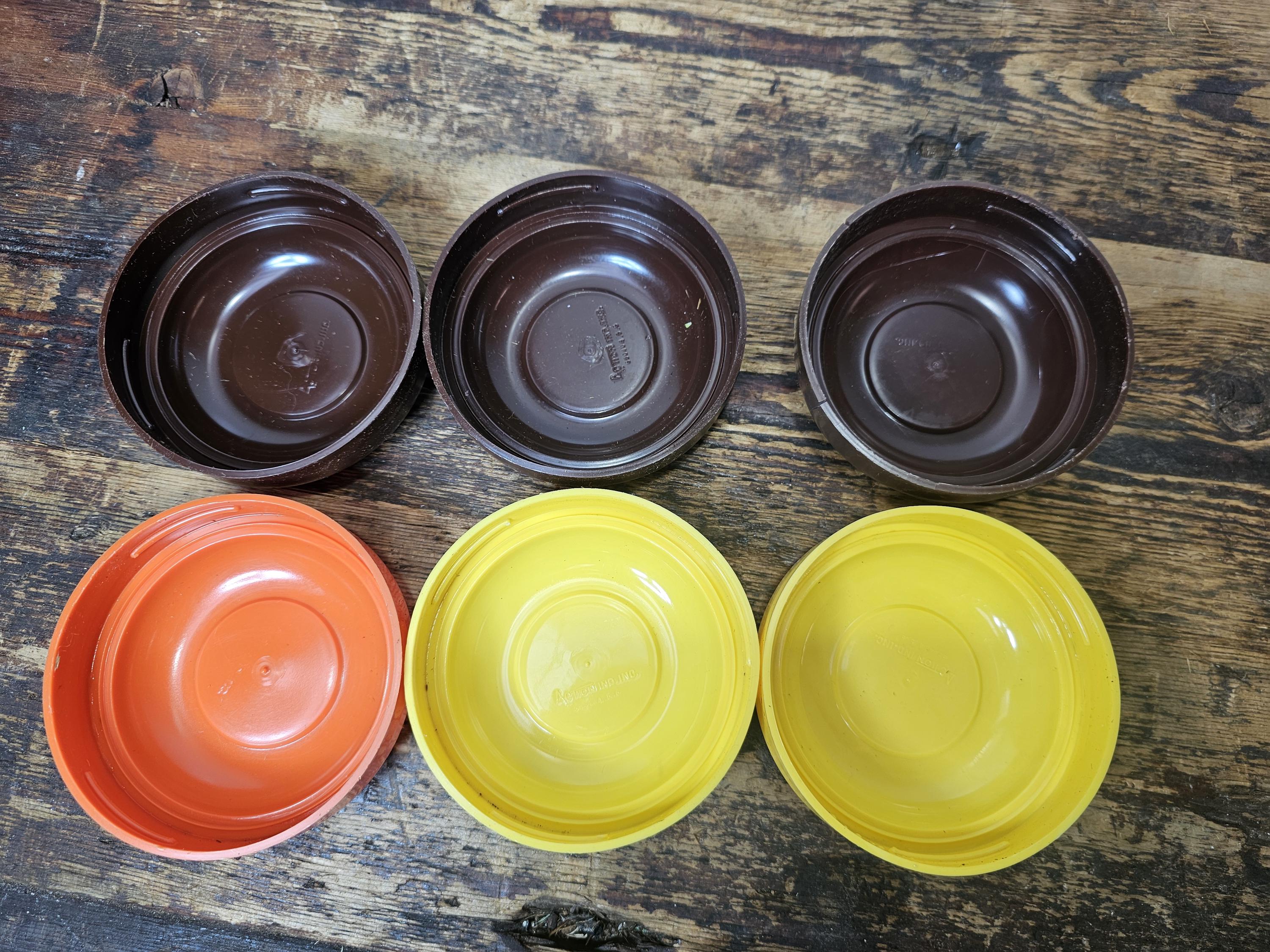 Set of 6 Vintage Carlton Glass & Action Industries Glass Jars With Lids