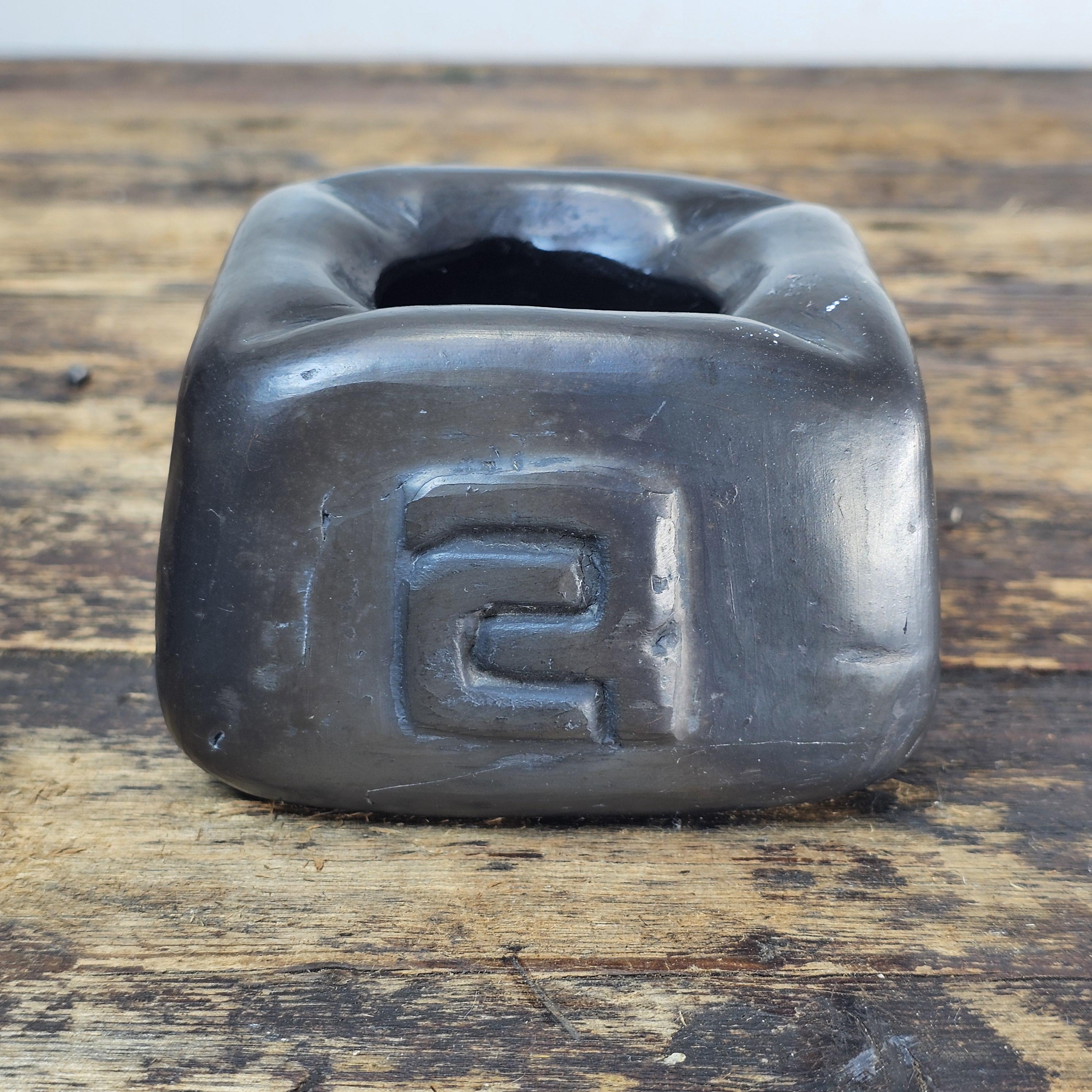 Vintage Oaxaca Black Clay Ashtray Hotel Camino Real In Puerto Vallarta