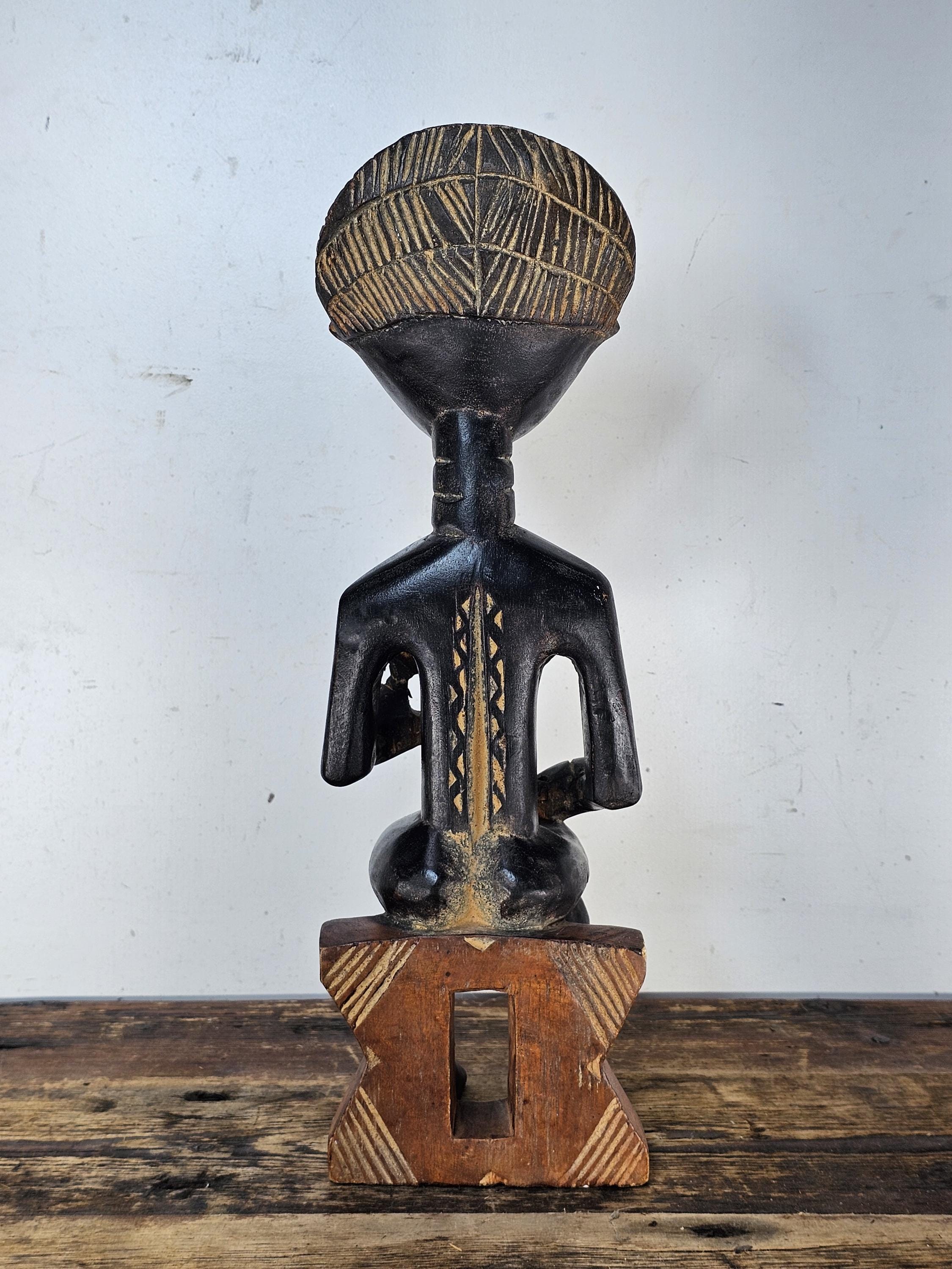 Ghana Ashanti Traditional Wooden Maternal Figure 15"H x 4.75"W x 4"D