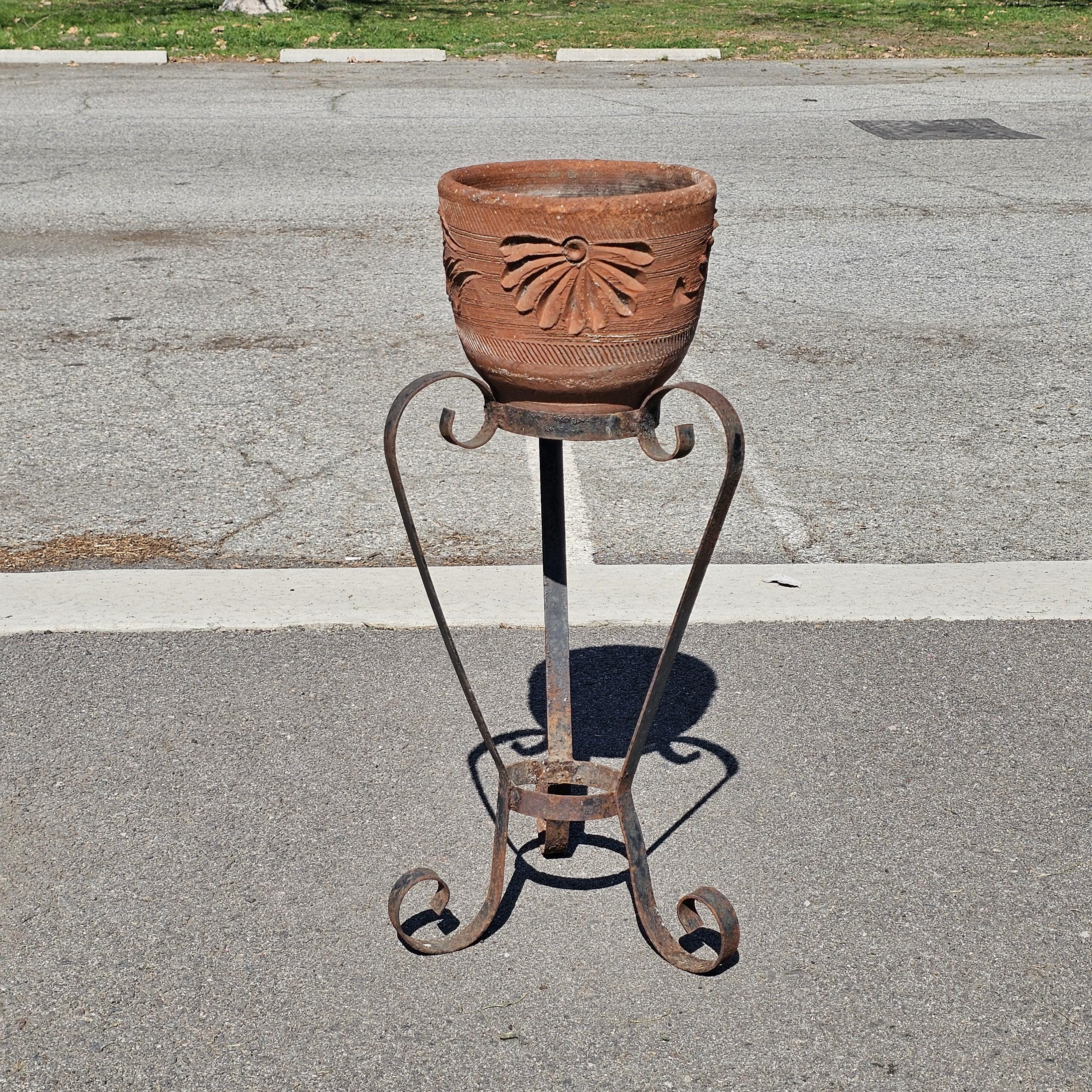 Rusty Scrolled Metal Plant Stand 23"H