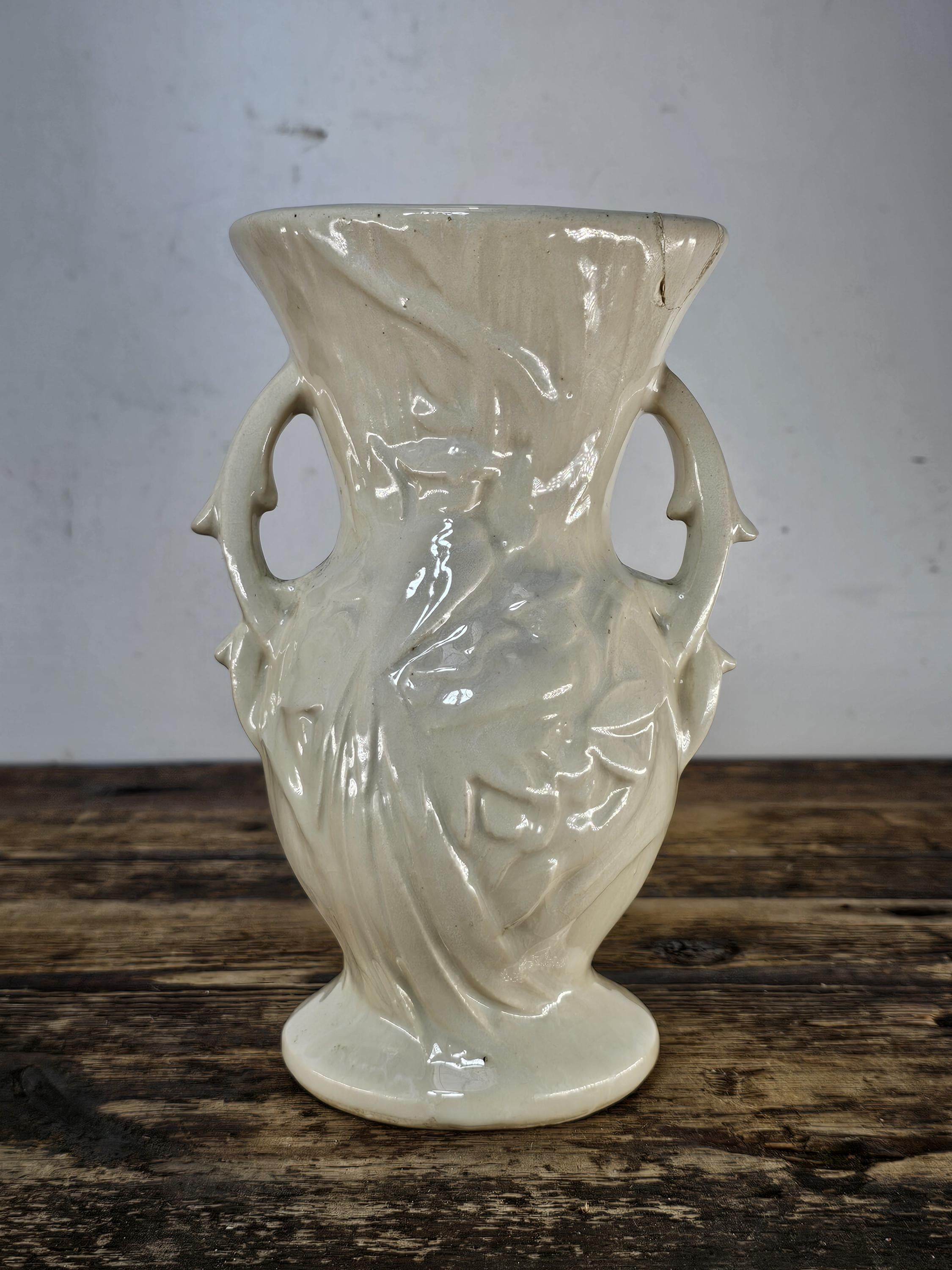 Vintage McCoy Bird of Paradise Vase 1940s (Has Damage)