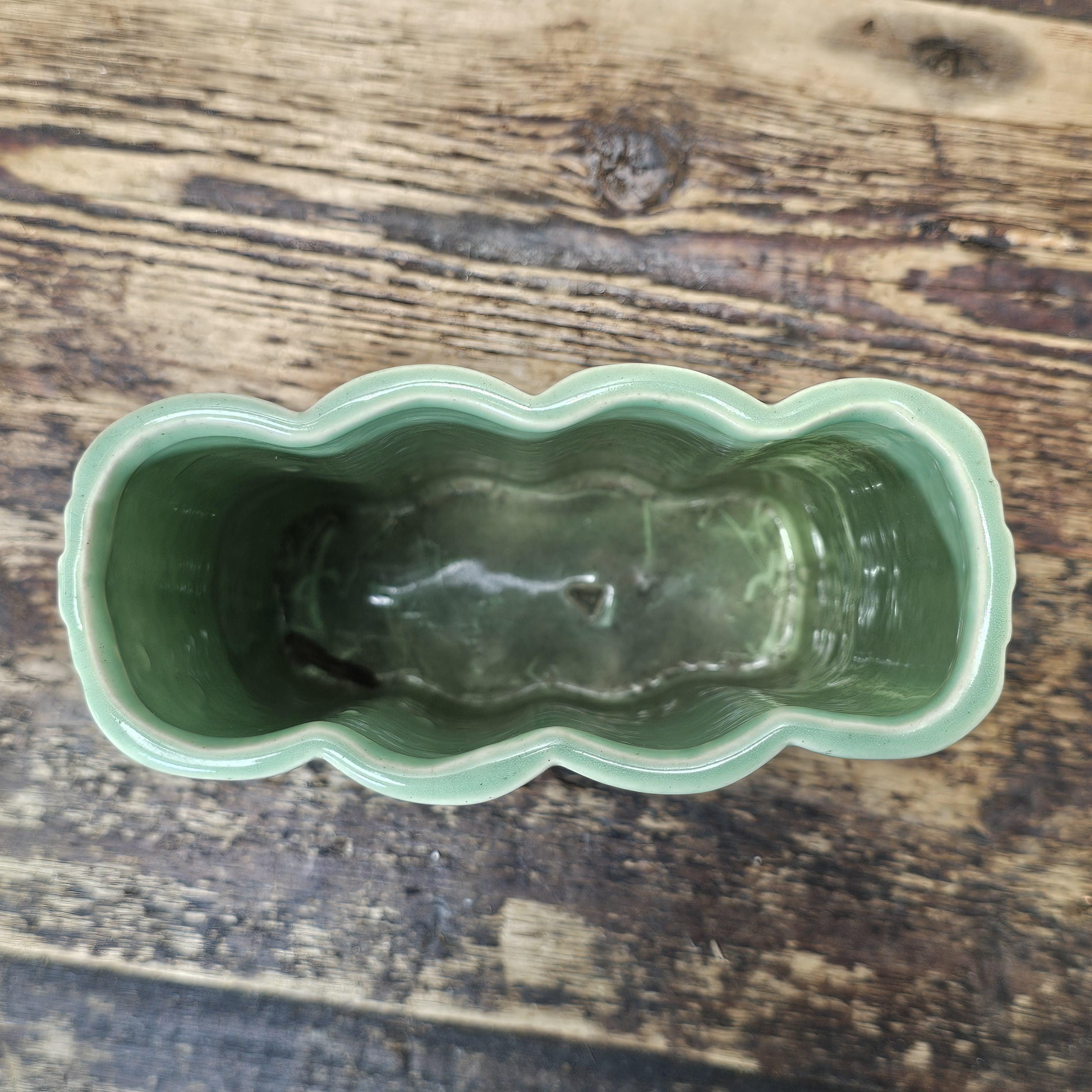 McCoy Green Basket Weave Planter Art Pottery 6.5"H