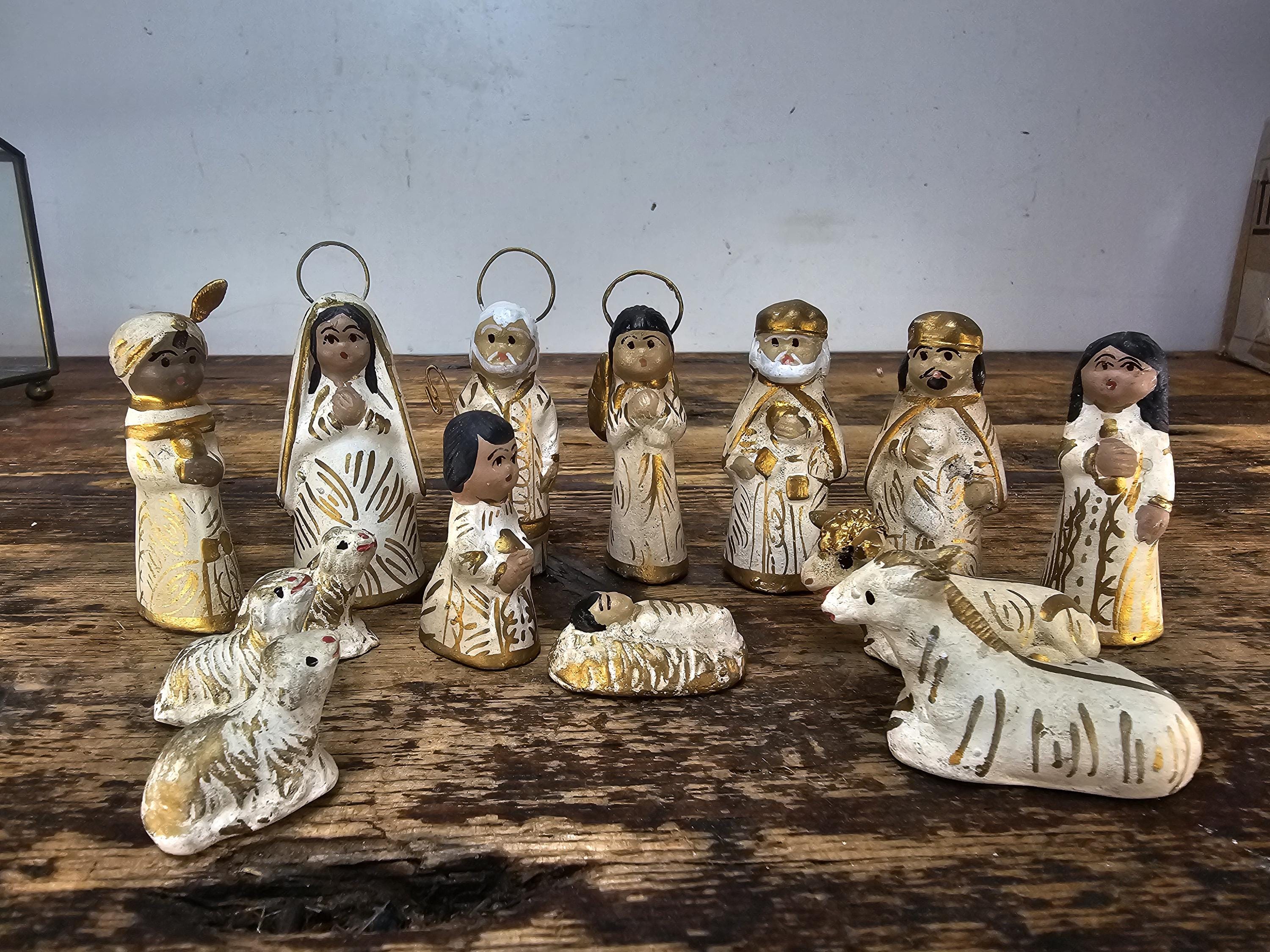 Tonalá Style Mexican Folk Art Nativity Set with Glass House