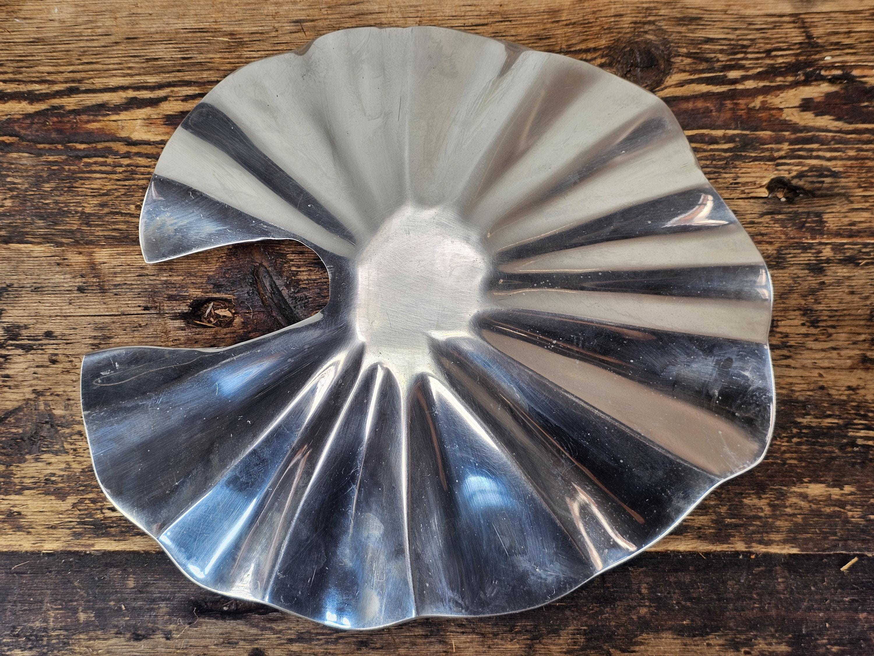 Aluminum Lily Pad Style Platter Decorative Bowl 12.25"L × 11"W × 2"H