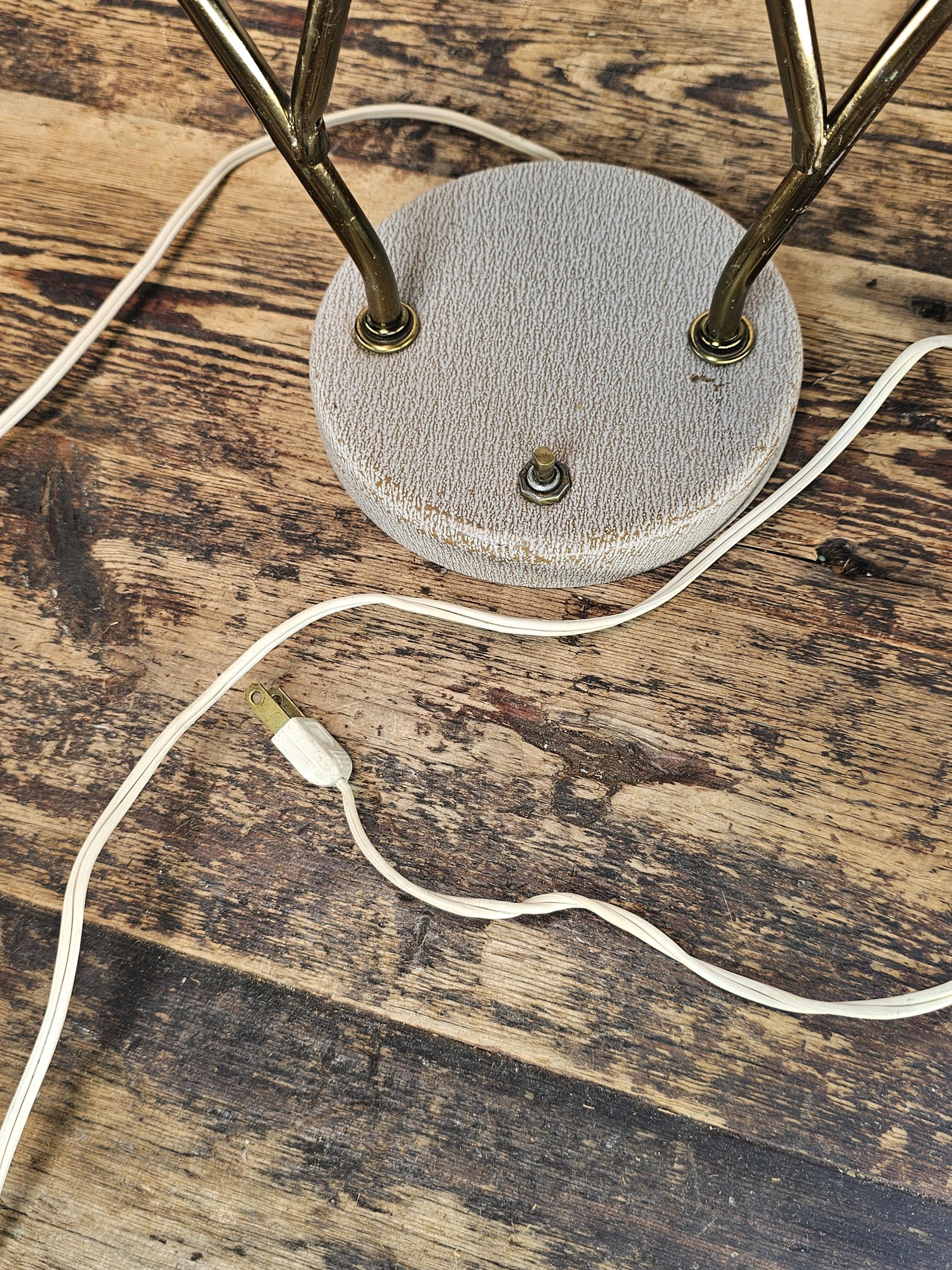 Art Deco Articulating Desk Lamp (circa 1939 NYWF Style)