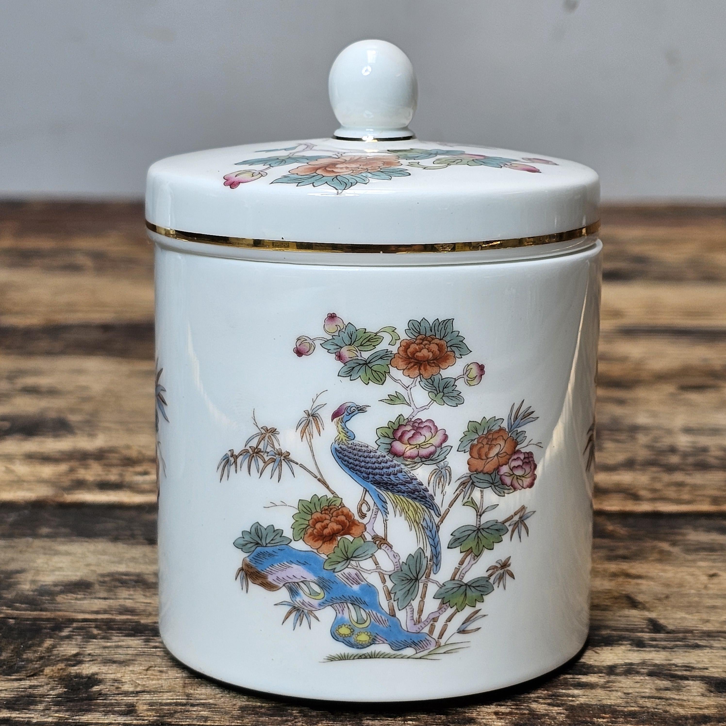 Vintage Wedgwood "Kutani Crane" Bone China Bud Vase & Lidded Jar Set