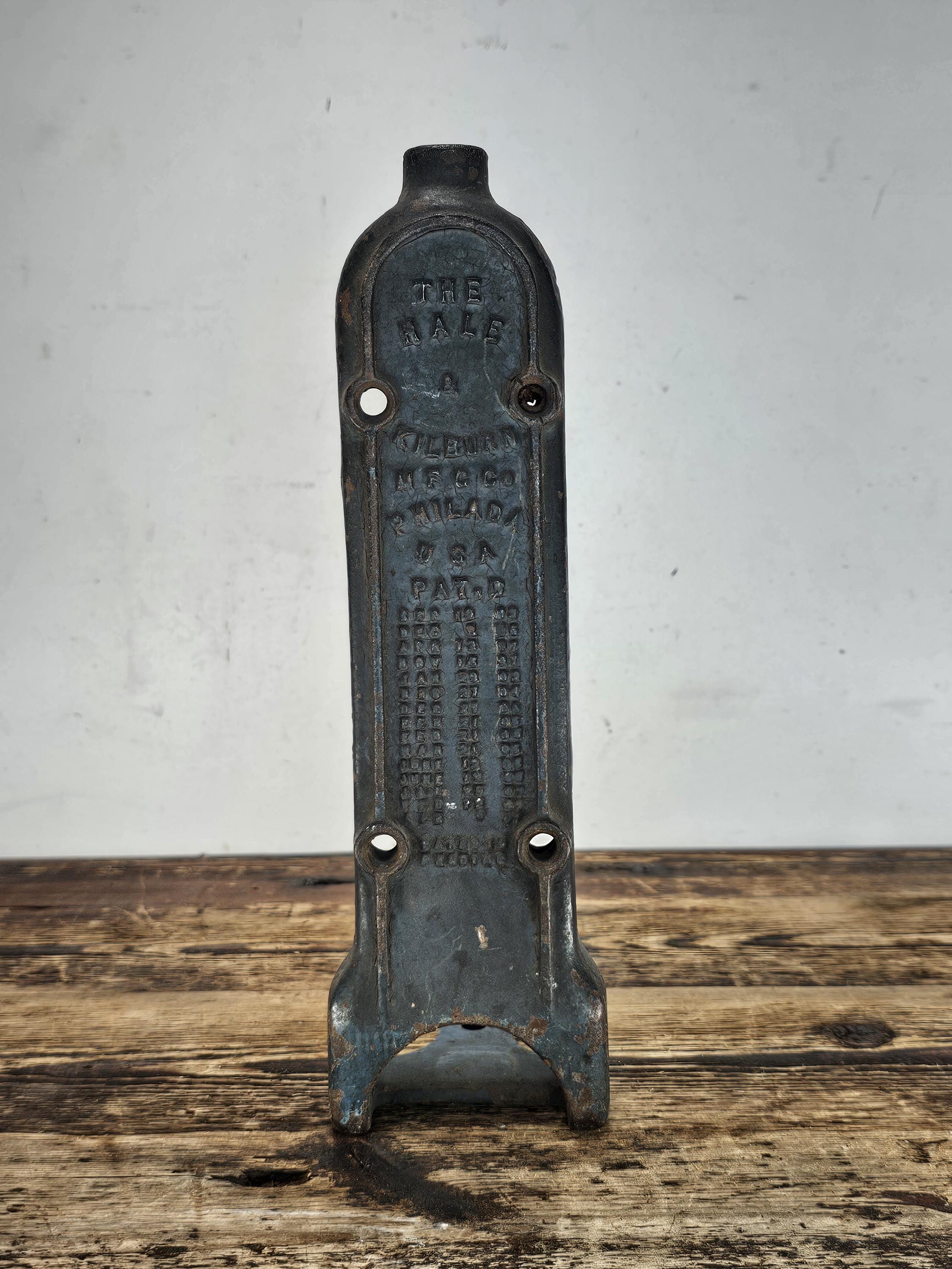 Historic Rail Transport Collectible - Genuine Hale & Kilburn Seat Bracket