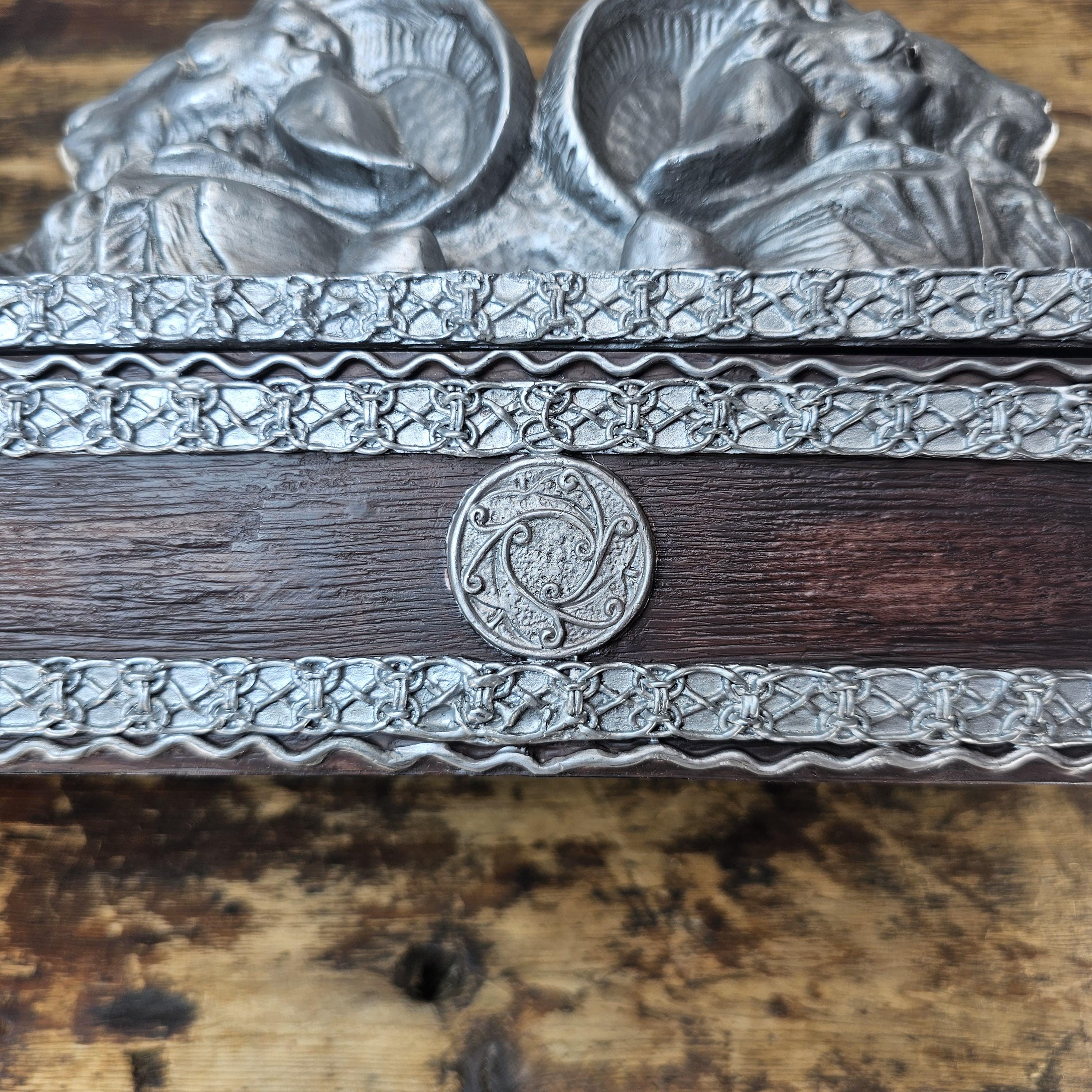 Rare 2001 "Aries Ram" Gothic Trinket Box by Raven's Flight