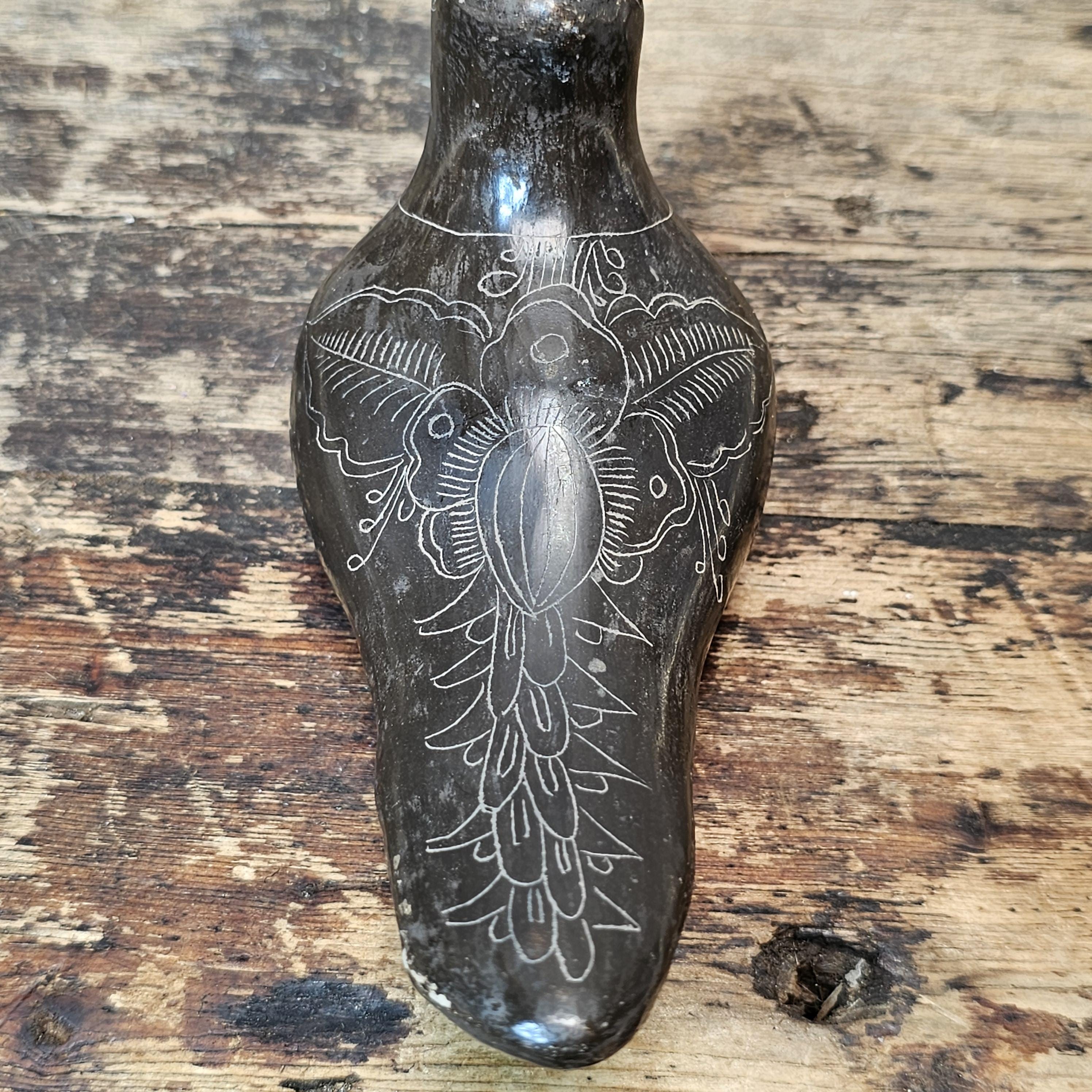 Delicate Tonalá Sgraffito Pottery Bird | Hand-Etched Mexican Folk Art 5.5"L