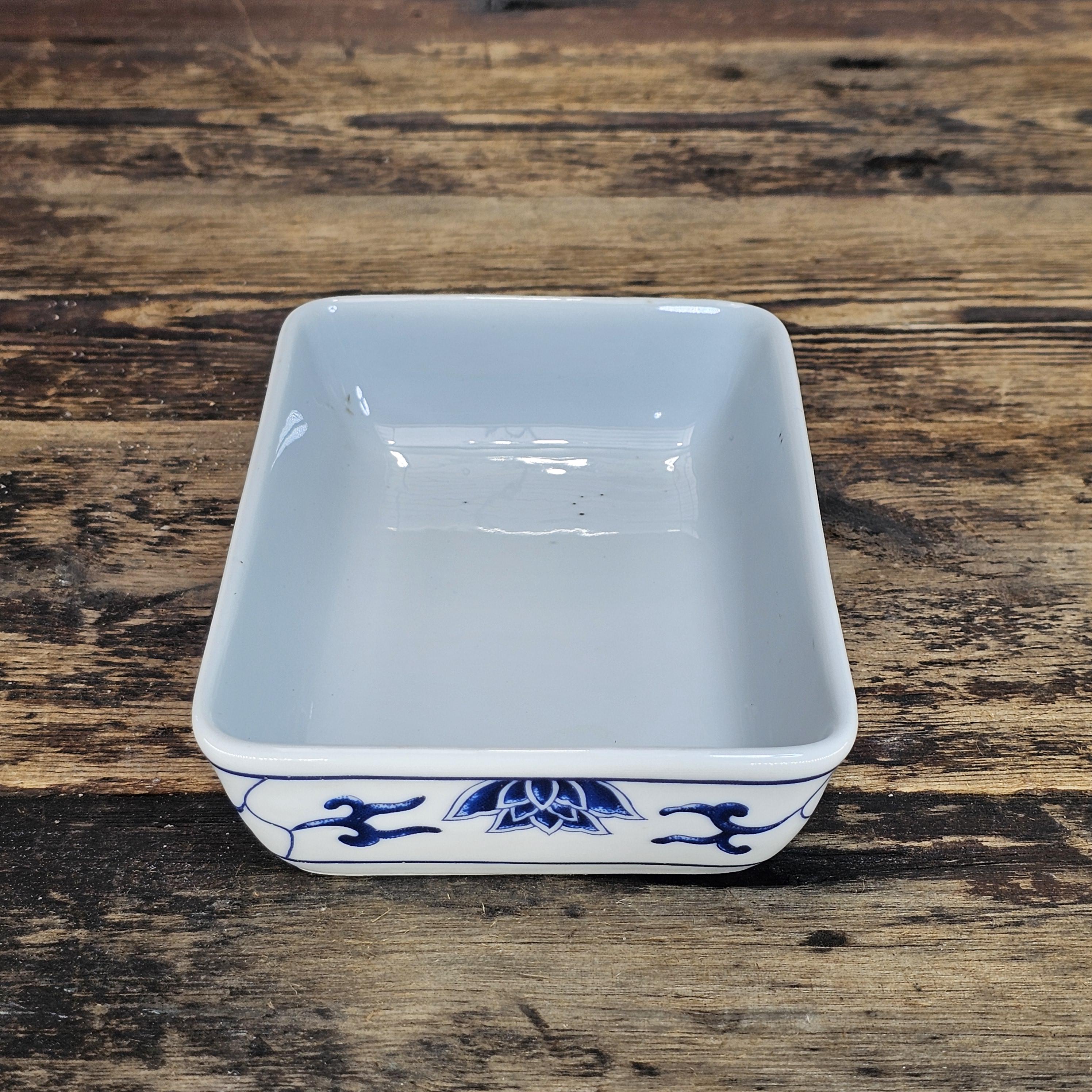 Vintage China Airlines First / Business Class Porcelain Tray by TATUNG