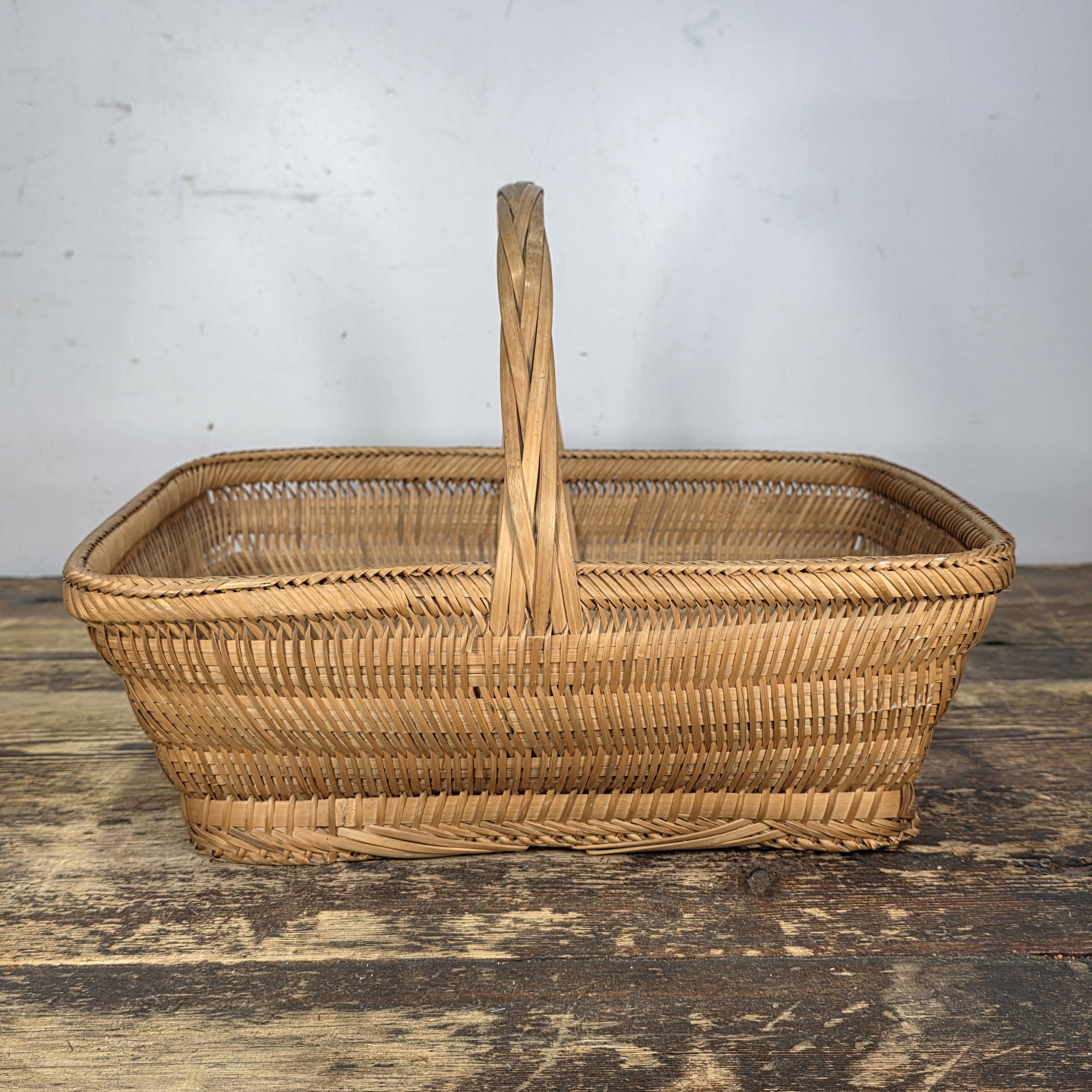 Vintage Handwoven Rectangular Wicker Basket with Handle 14.25"L × 9.5"W