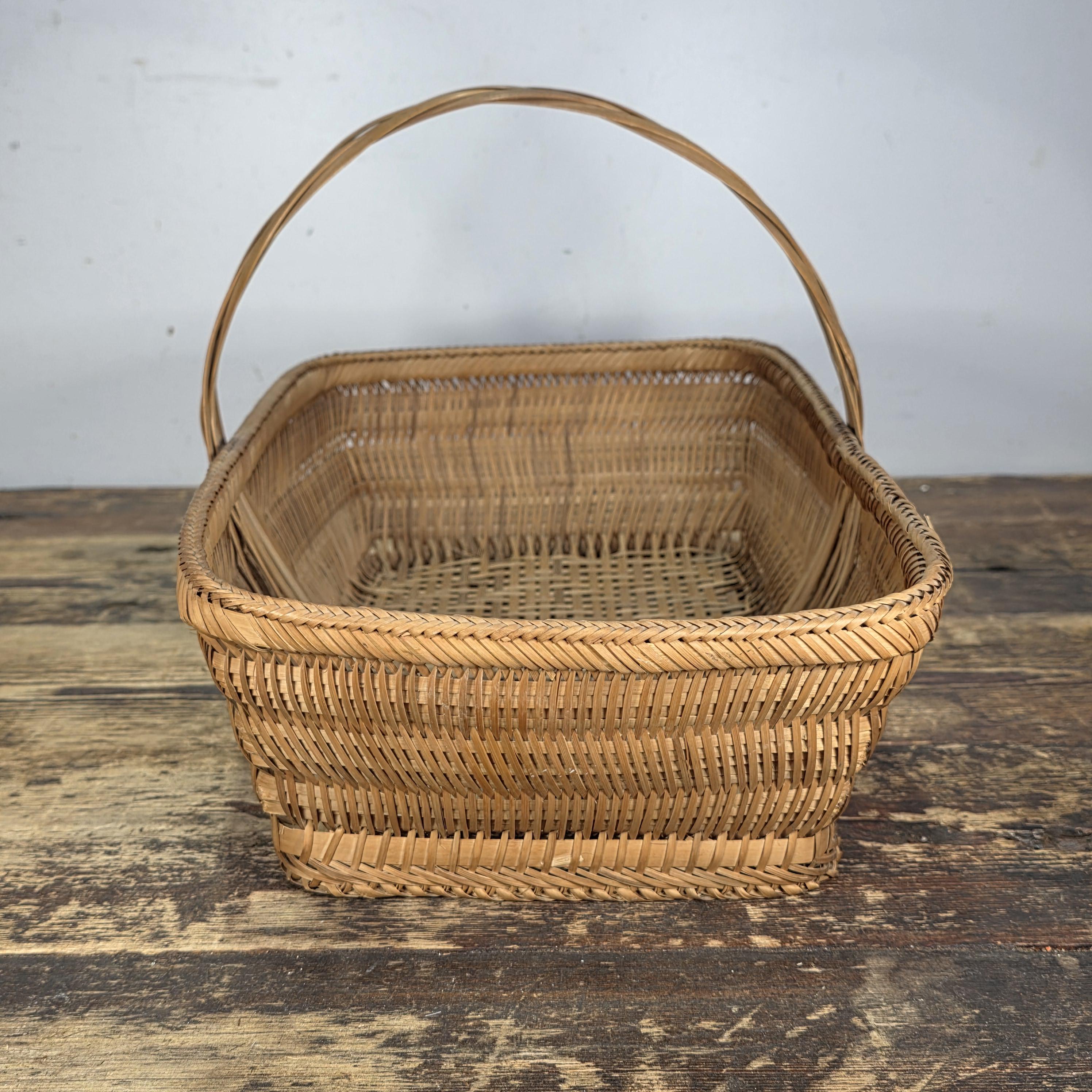 Vintage Handwoven Rectangular Wicker Basket with Handle 14.25"L × 9.5"W
