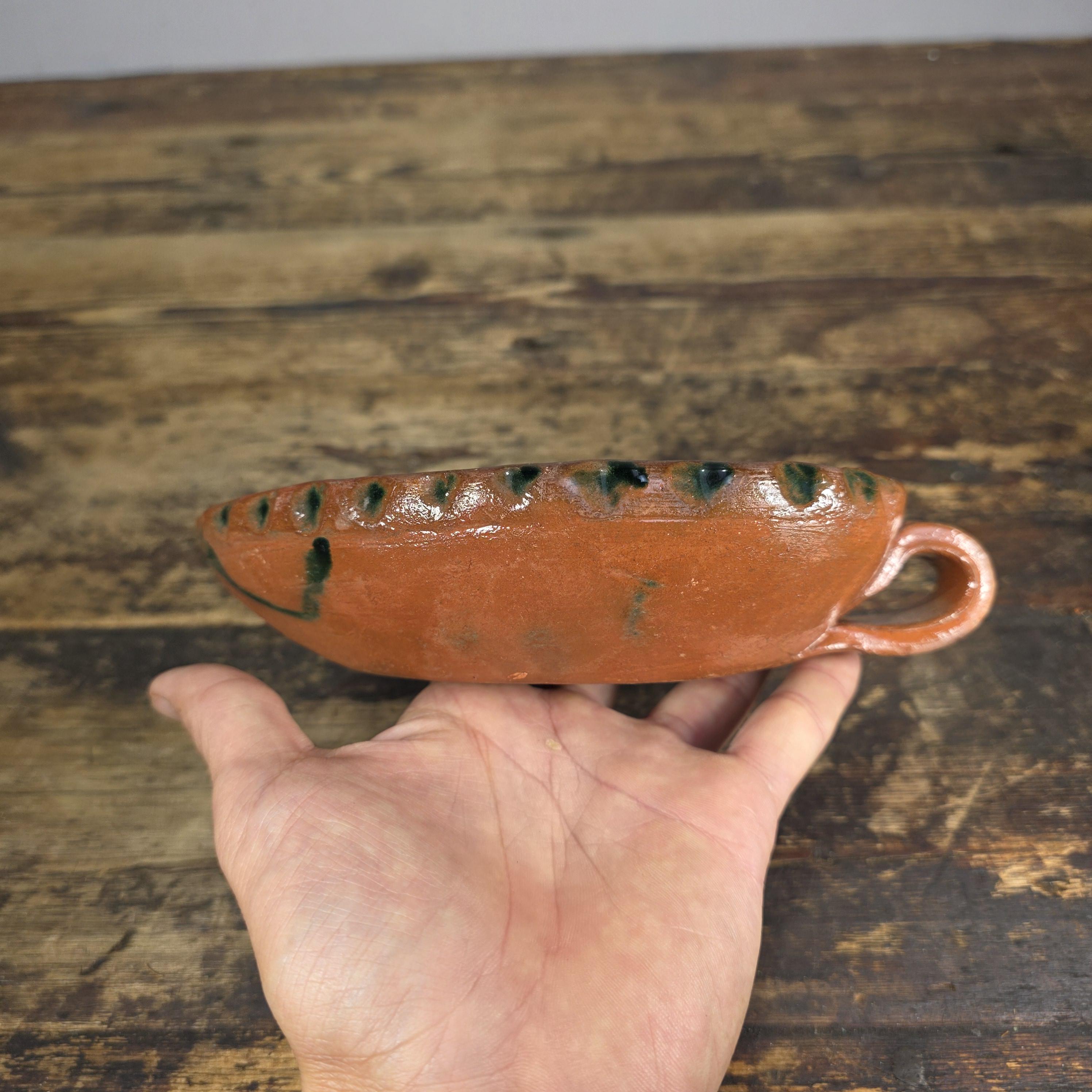 Set of 4 Vintage Patamban Barro Verde Leaf Bowls Green Glazed Mexican Pottery