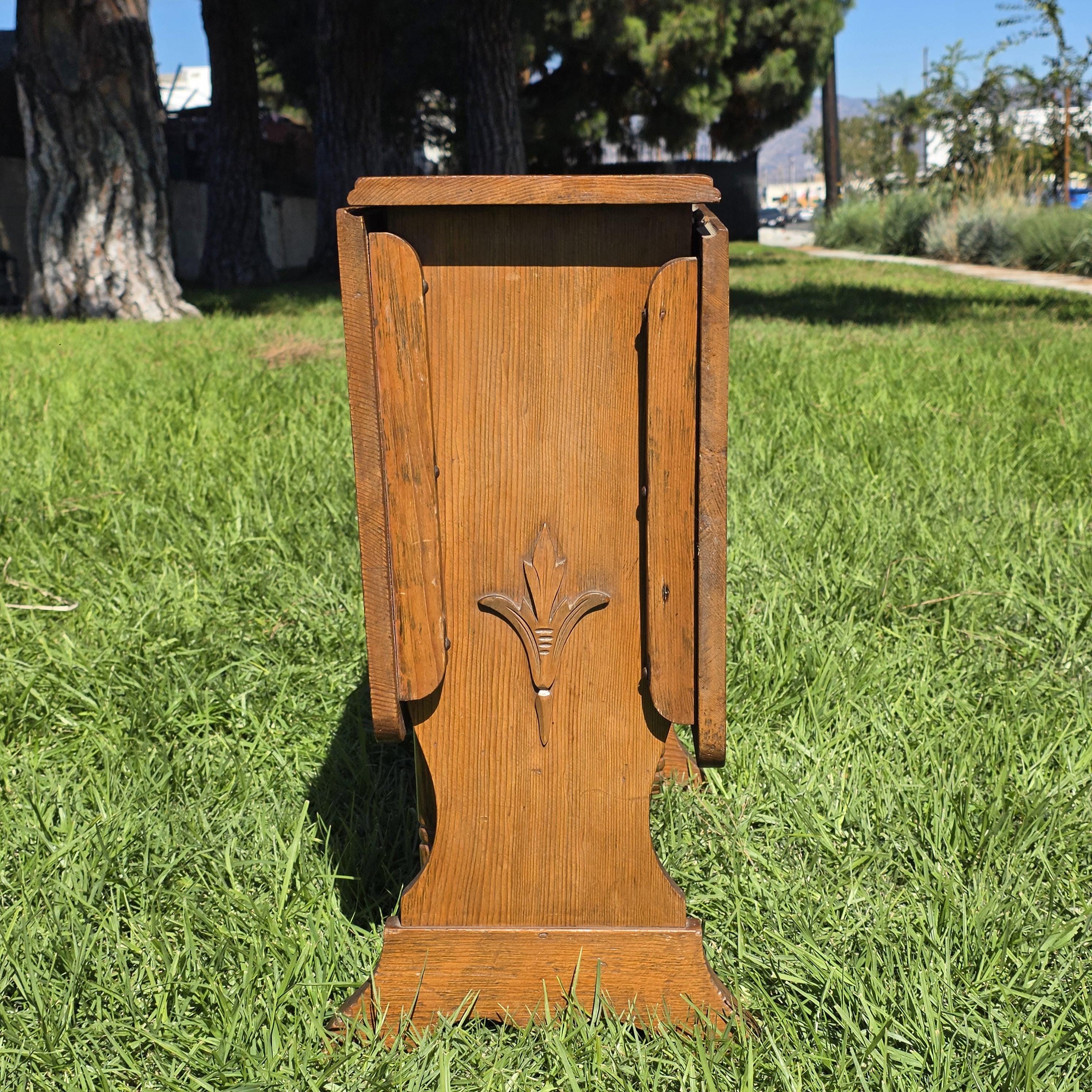 Local Pickup Only Arts & Crafts / Mission Style Drop Leaf Table Solid Pine and Oak Hand Carved c1930
