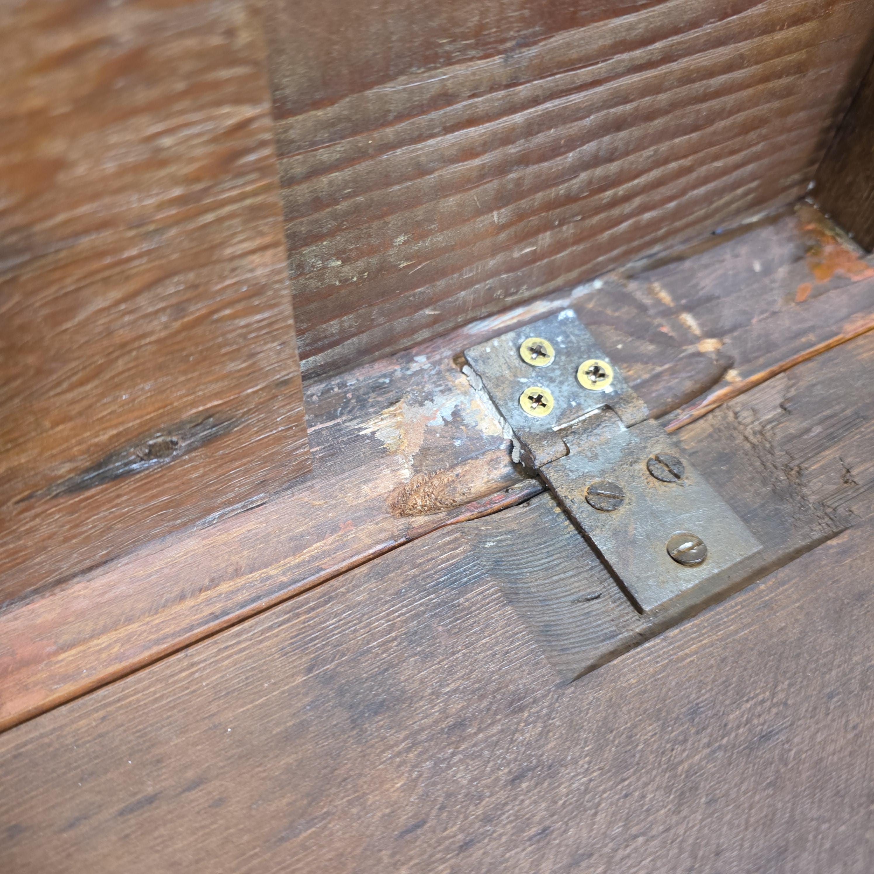 Local Pickup Only Arts & Crafts / Mission Style Drop Leaf Table Solid Pine and Oak Hand Carved c1930