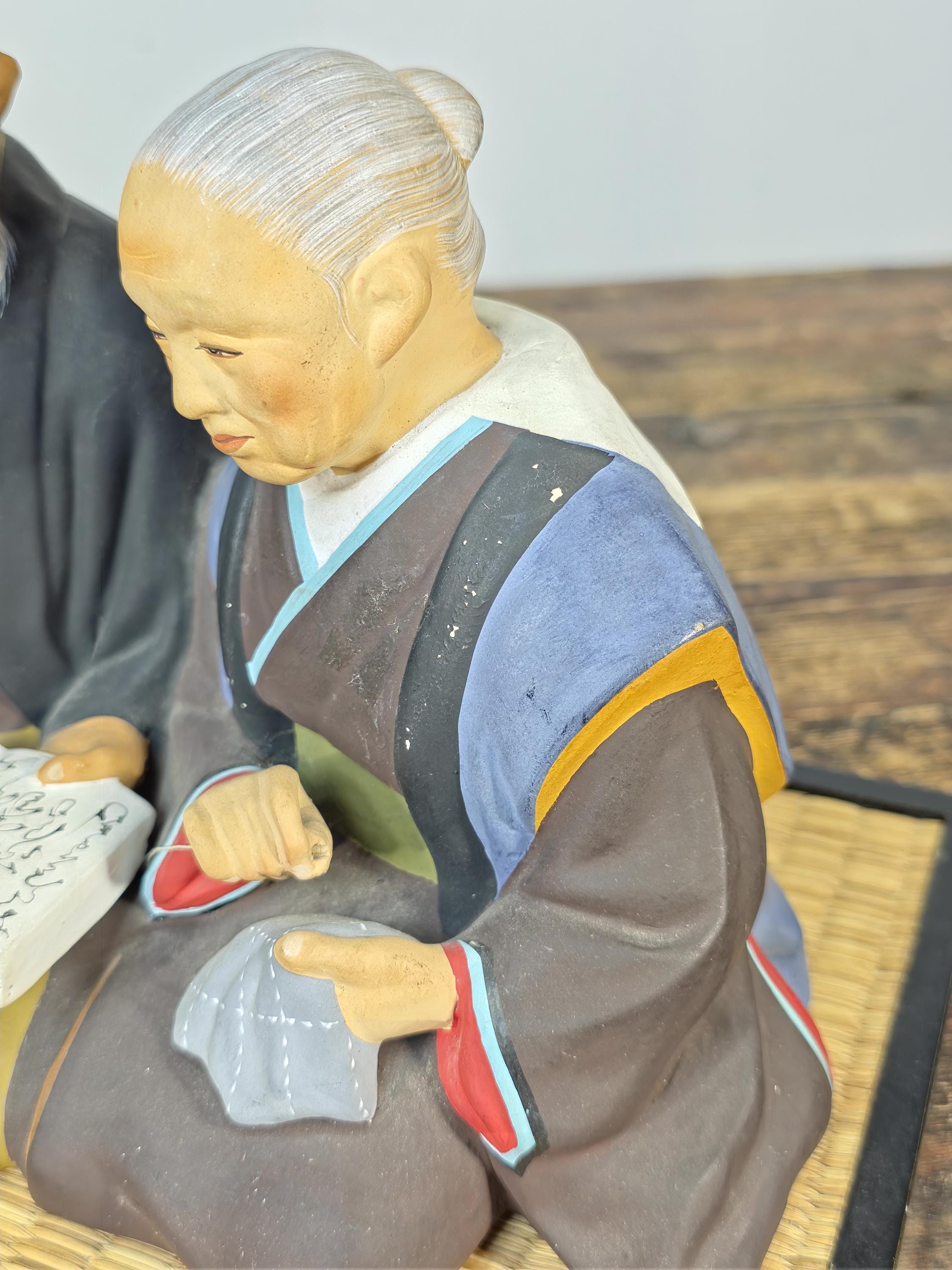 Hakata Urasaki Dolls – Elderly Couple Figurine (c.1950–55)