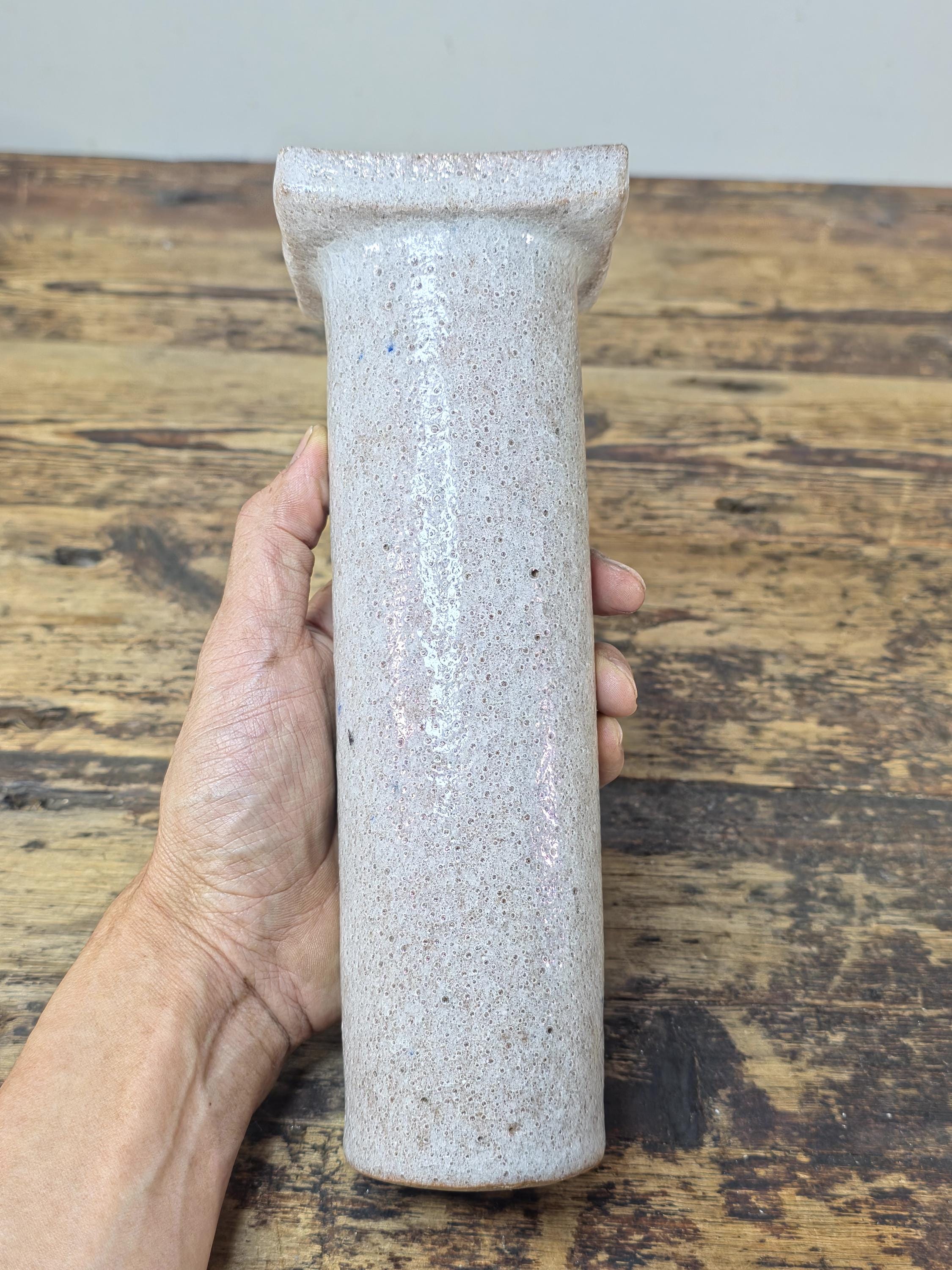 Japanese Studio Pottery Vase “Hisoku” (秘色) Textured White-Grey Glaze c.1960s–70s