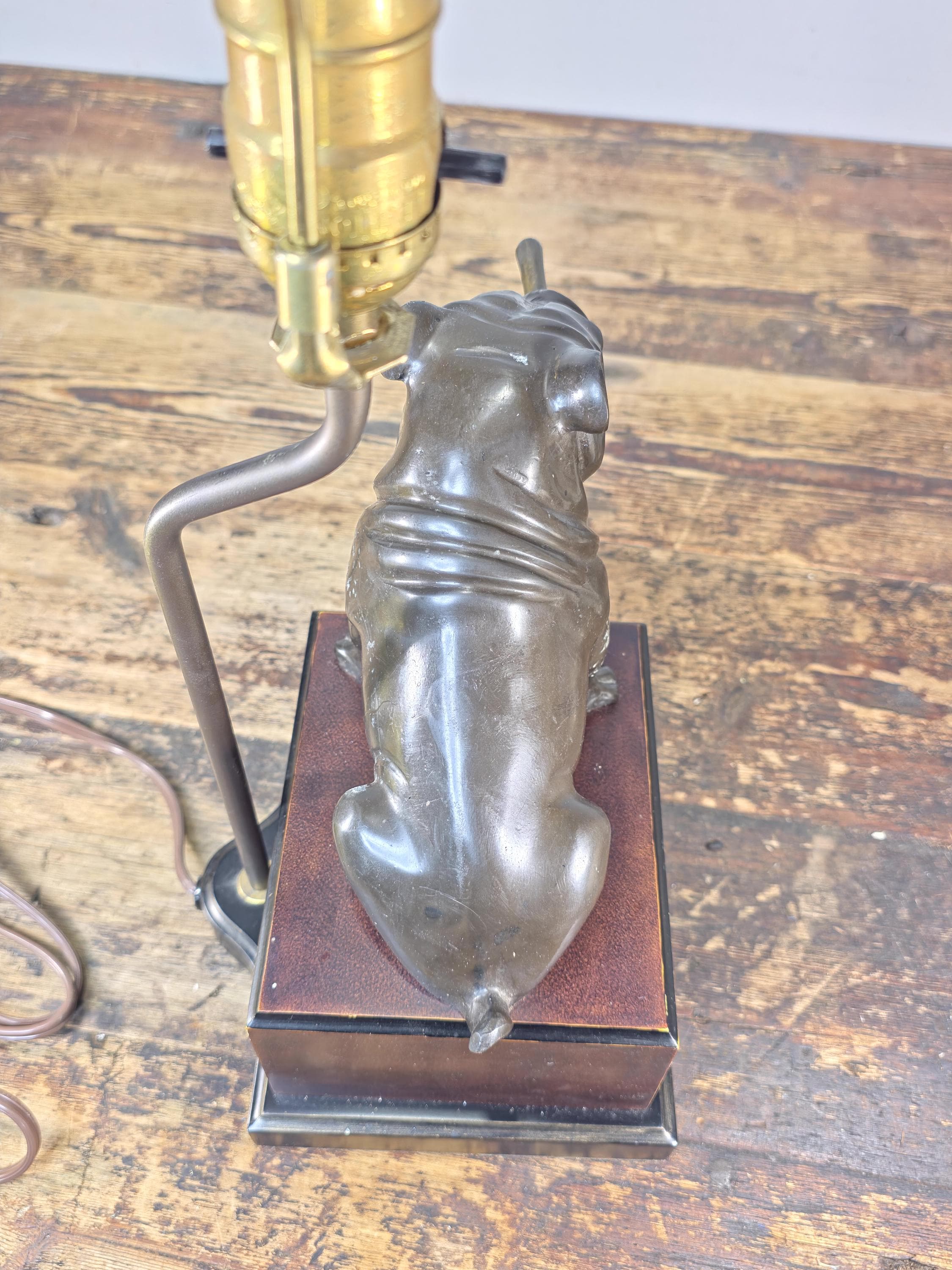 Vintage Bronze-Tone Metal Bulldog Table Lamp — SF Bay Trading