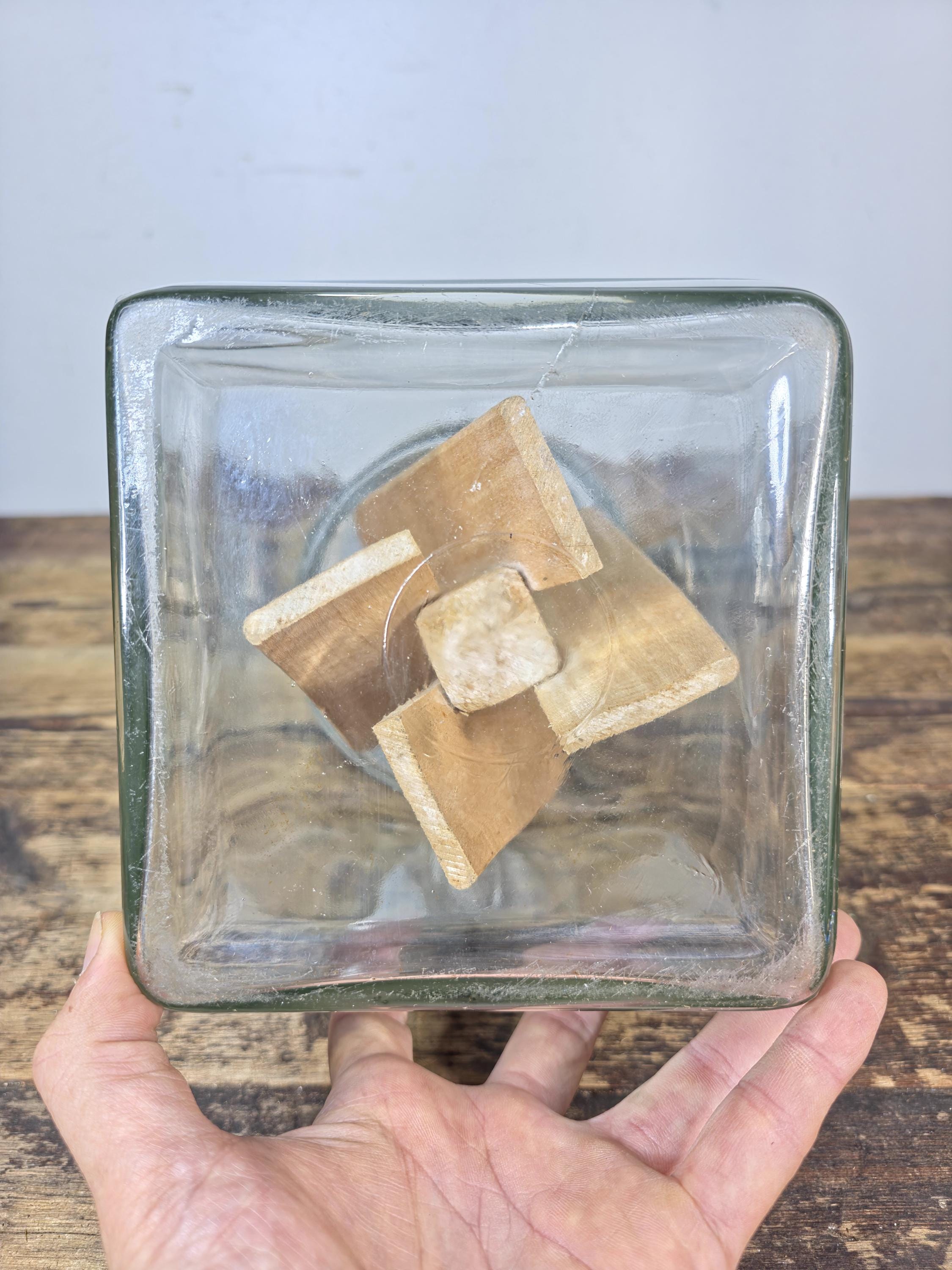 Vintage 4-Quart Glass Butter Churn with Hand-Crank Gear — FC Marked