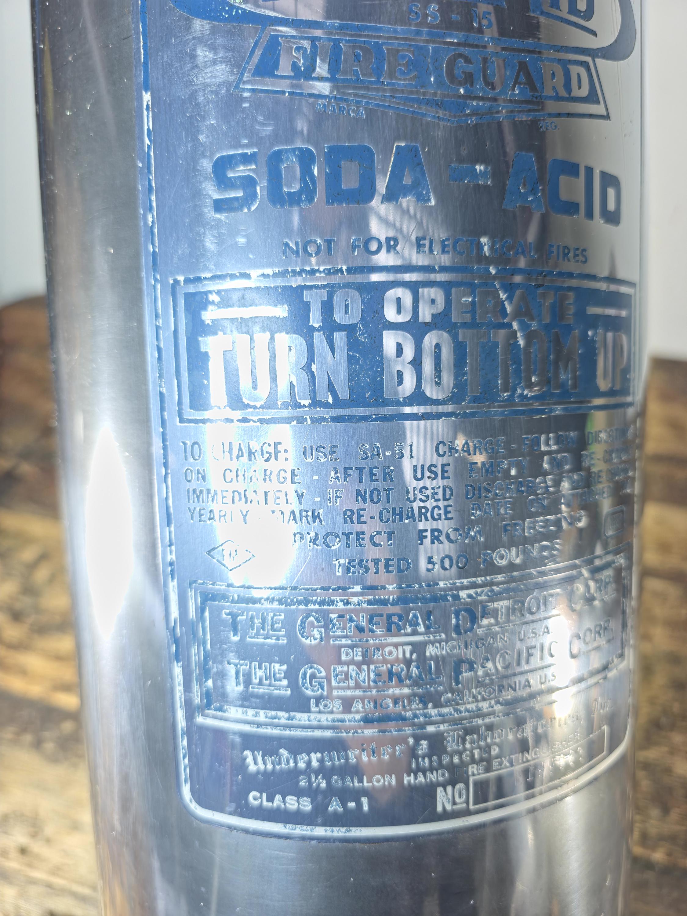 Vintage General Detroit “Quick Aid” SS-15 Soda-Acid Fire Extinguisher – 22.5"