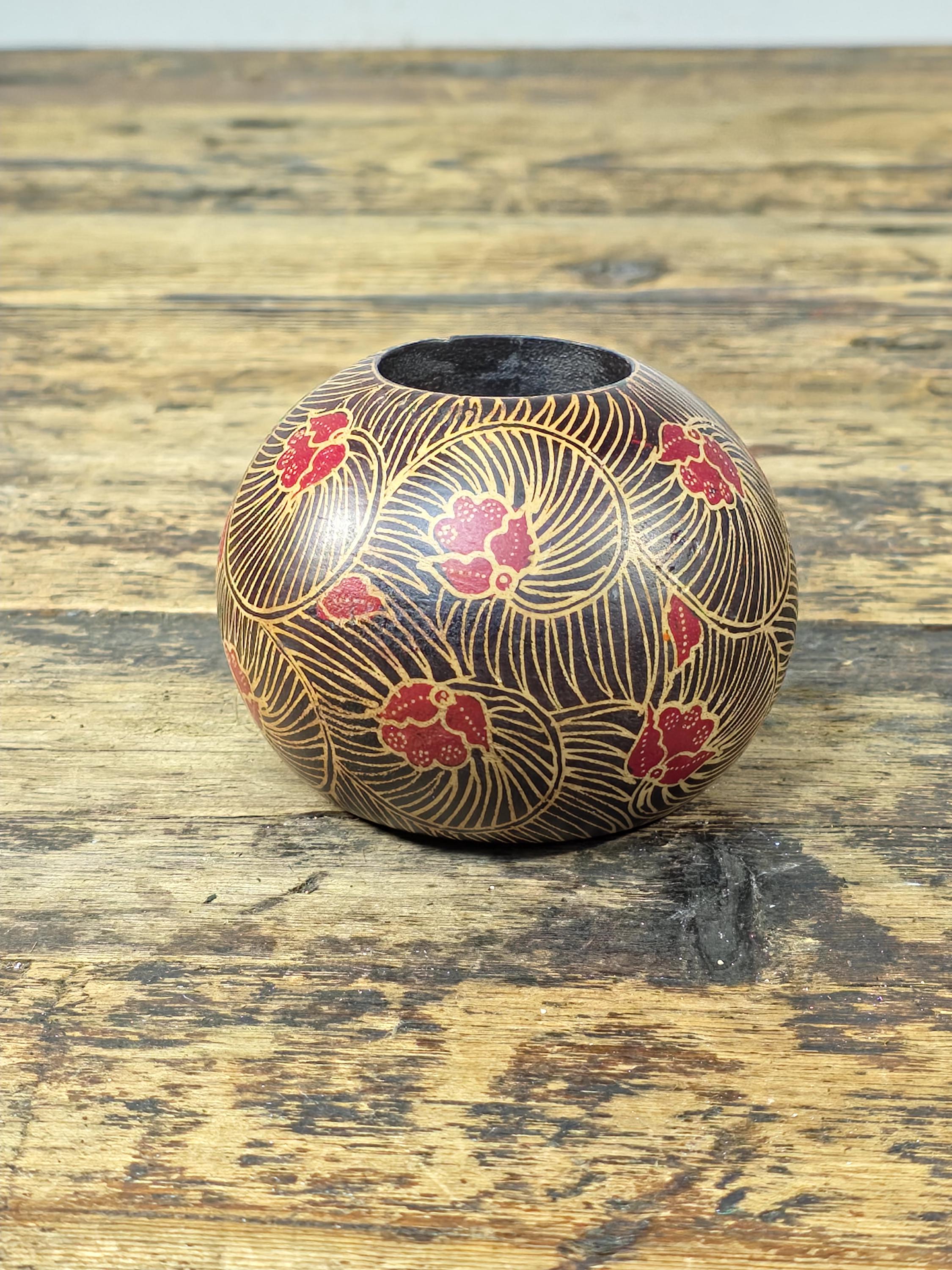 Wooden Votive Candle Holder – Red & Flesh-Tone Floral Design Asian / Boho Decor