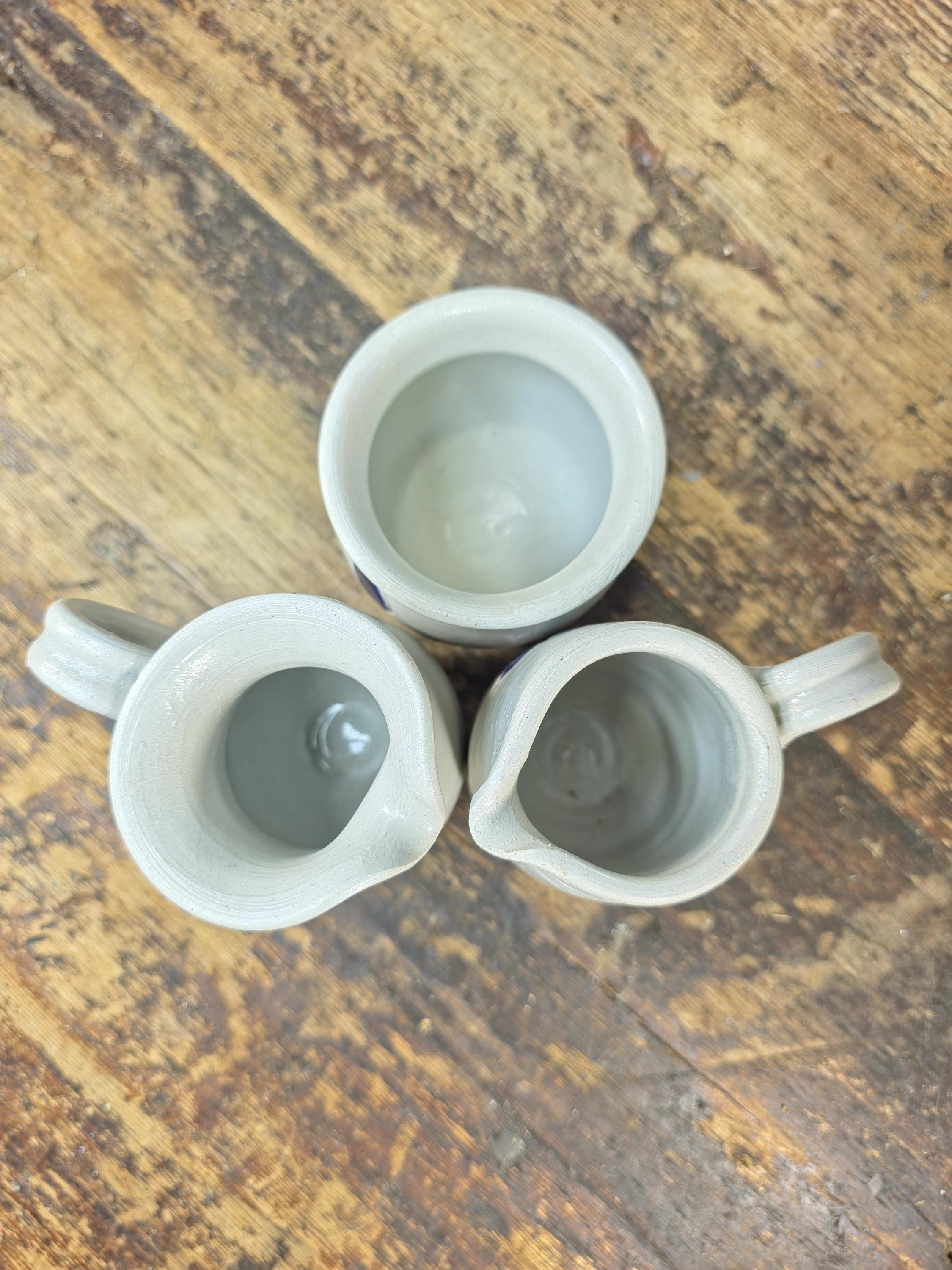 NOS Williamsburg Pottery Salt Glaze Mini Pitcher Pot Set of 3