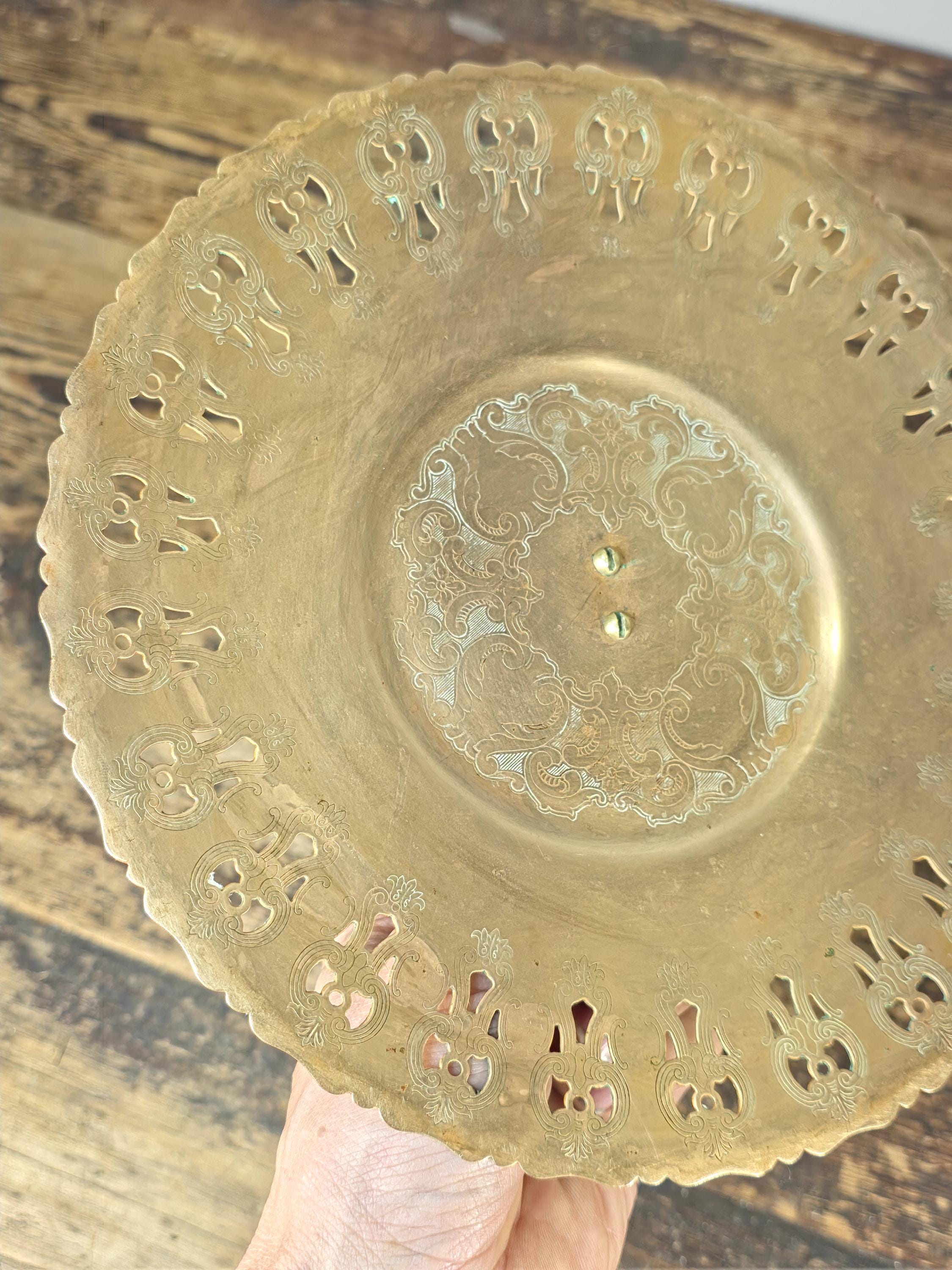 Antique Brass Pierced Wall Sconce Reflector Plate – Ornate Engraved Design 9.25"