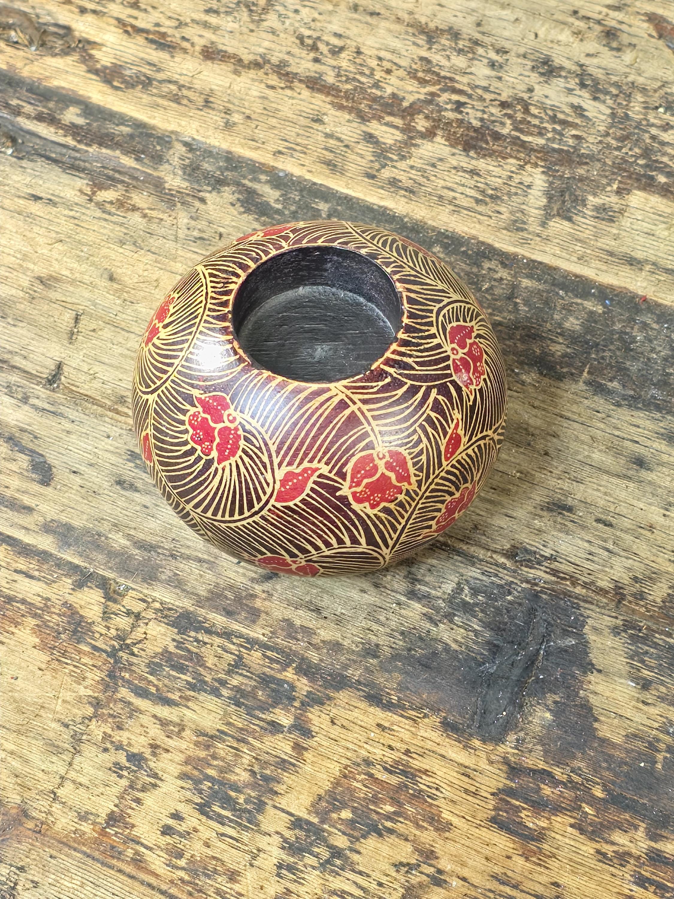 Wooden Votive Candle Holder – Red & Flesh-Tone Floral Design Asian / Boho Decor