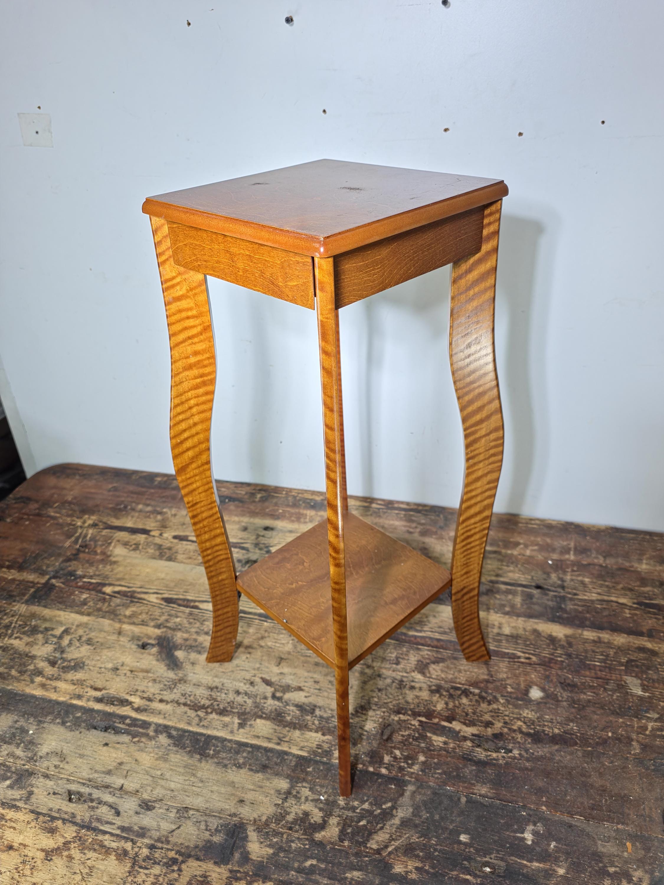 Vintage Mid-Century Style Tiger Maple Finish Pedestal Plant Stand 2-Tier 24.5"