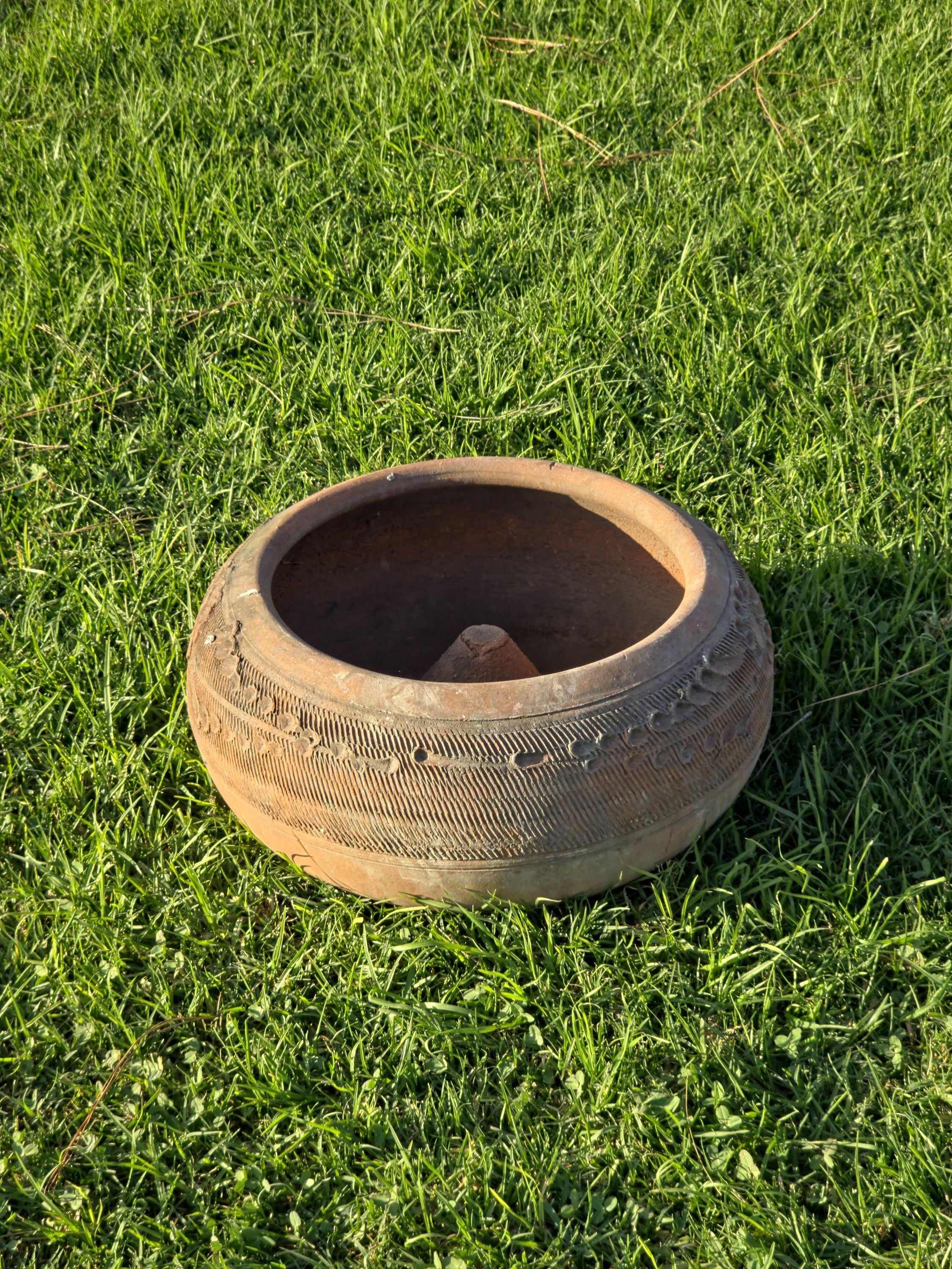 Vintage Mexican Hand-Etched Terracotta Hose Holder Pot 18"Dia x 8.5"H