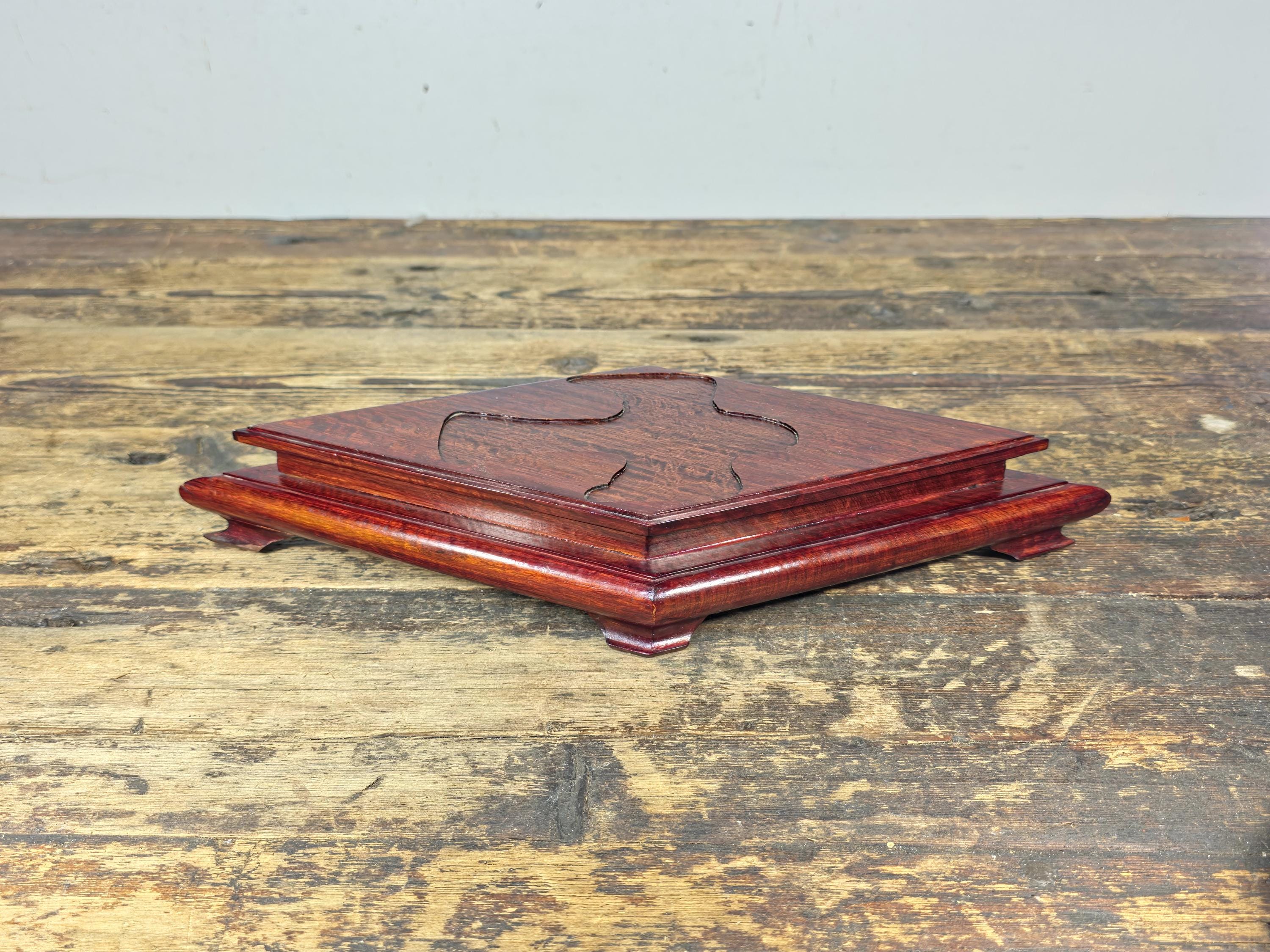 Rare 1978 Boehm Galloping Horse Original Wood Base Pedestal