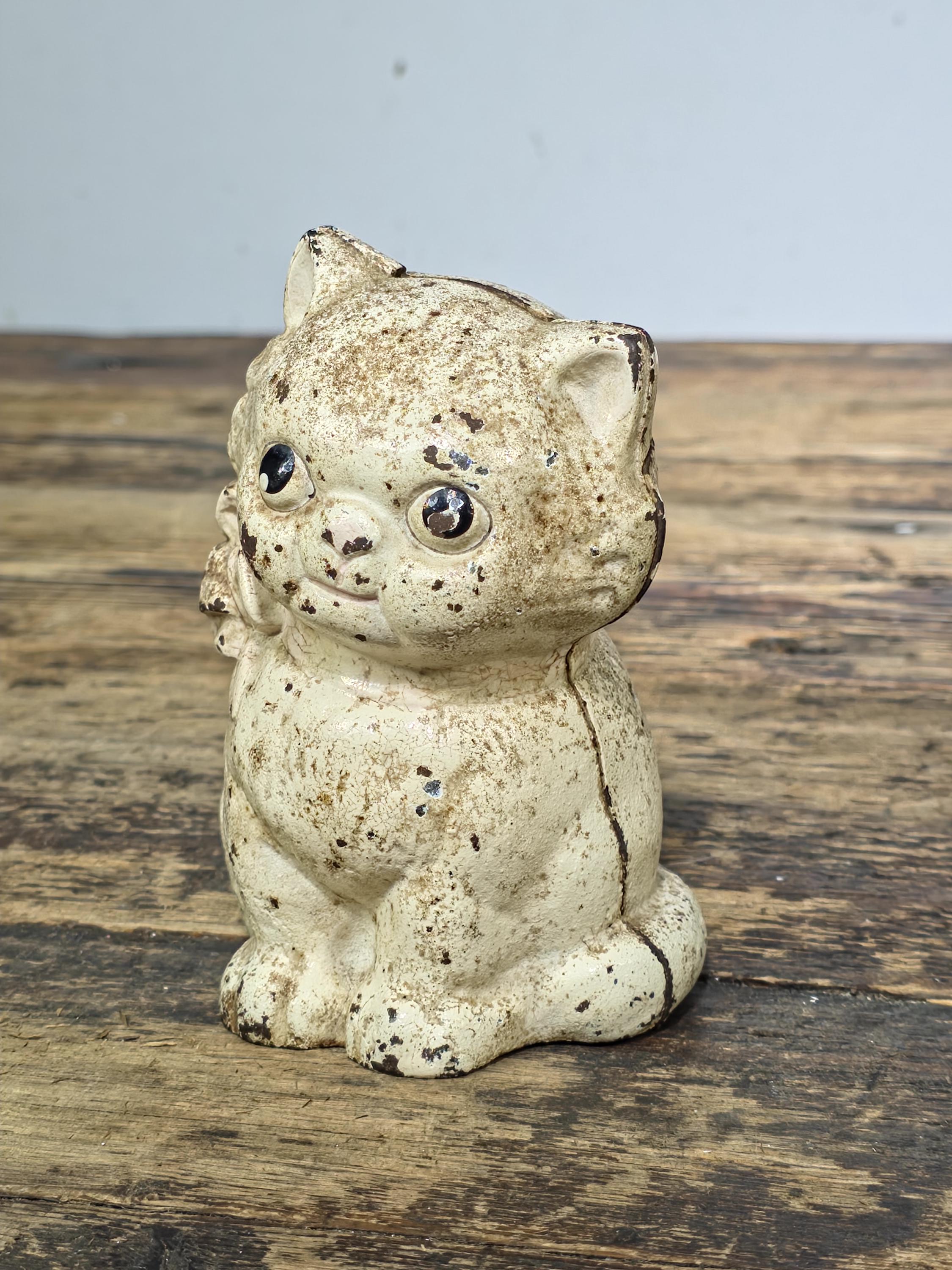 Hubley Cast Iron Cat Coin Bank #820 c.1920s–30s Original Vintage USA