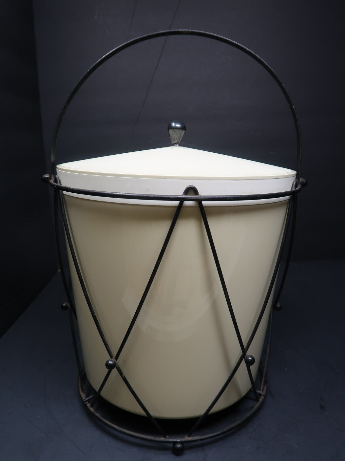 Vintage Thermos Insulated Ice Bucket Model 9940 H 10" x 9" x 9"