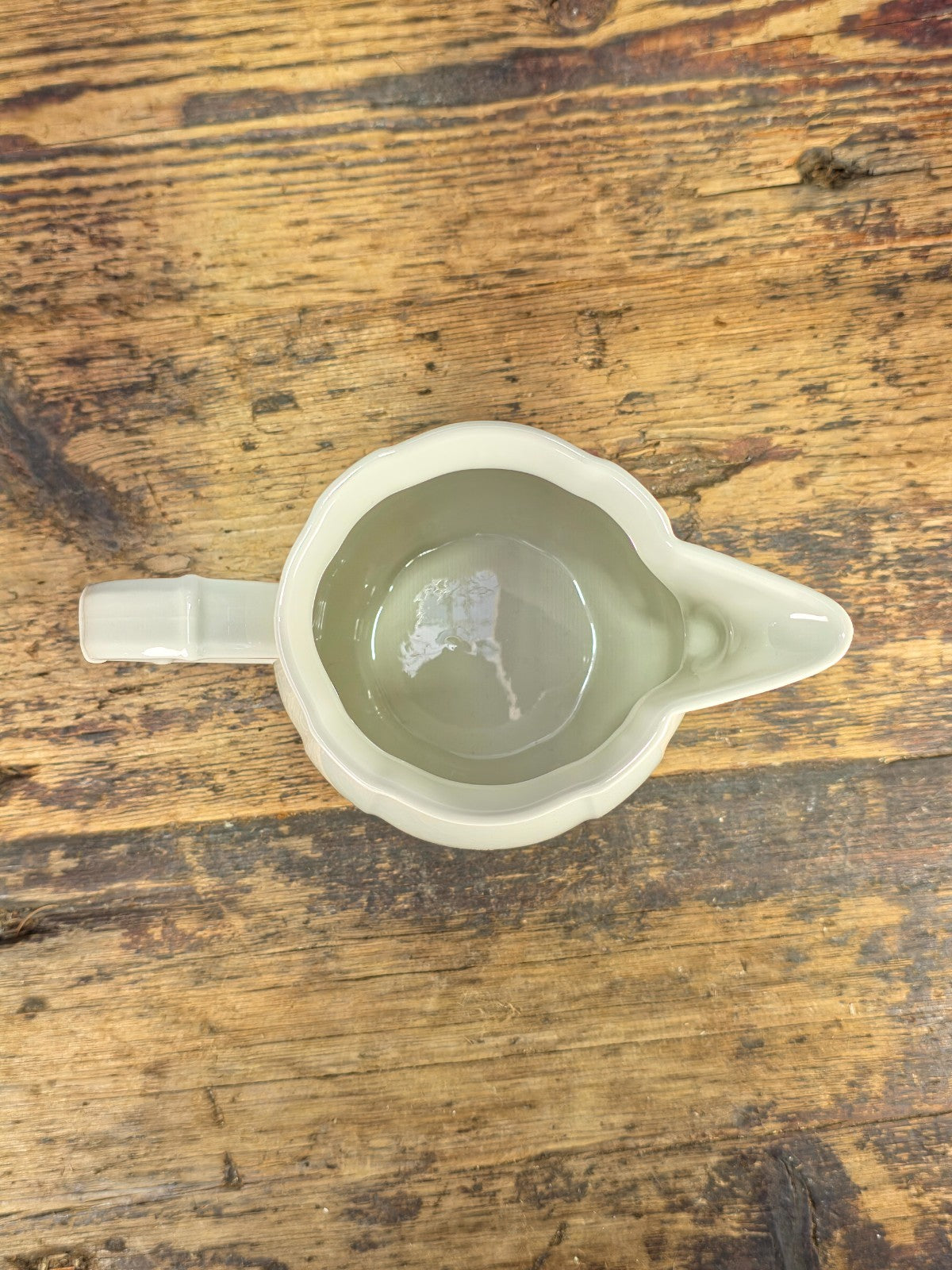 Villeroy &  Boch Manoir Creamer 3.5"