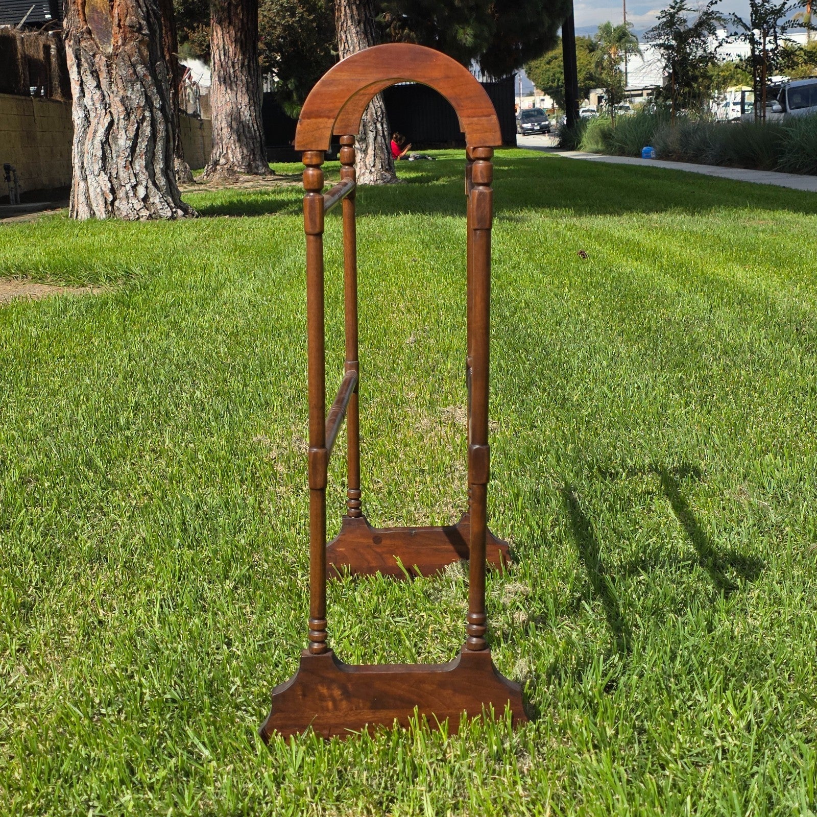 Vintage Wooden Quilt Rack / Blanket Stand – Early American Style