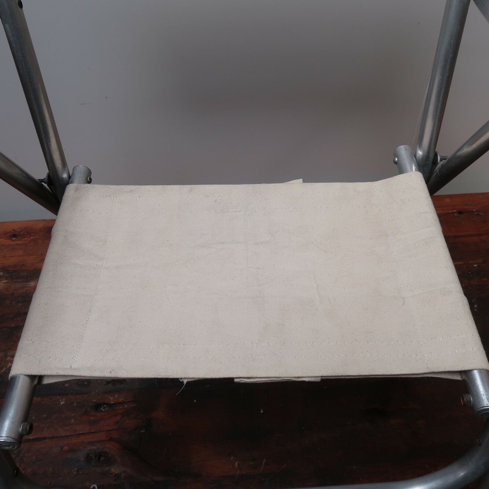 Vintage Aluminum Lawn Beach Chair With Canvas Seat