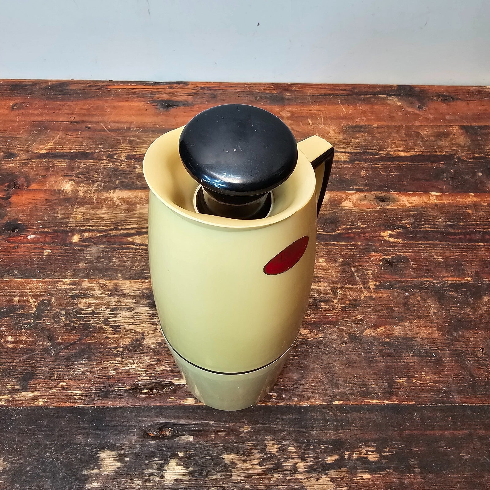 Thermos Vacuum Jag Flask 58Q Black & Yellow Made In England 1950's