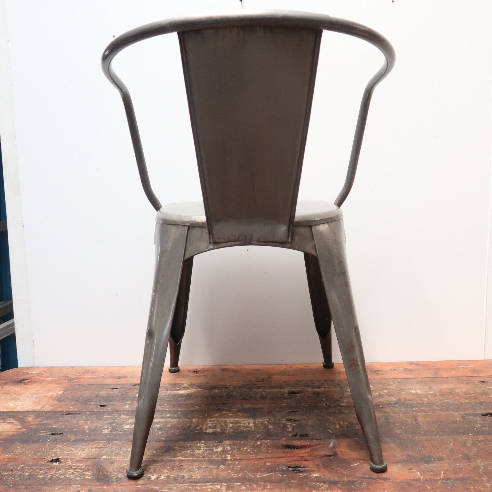 World Market Metal Jackson Tub Chair Polished Metal Patio Chair (B)