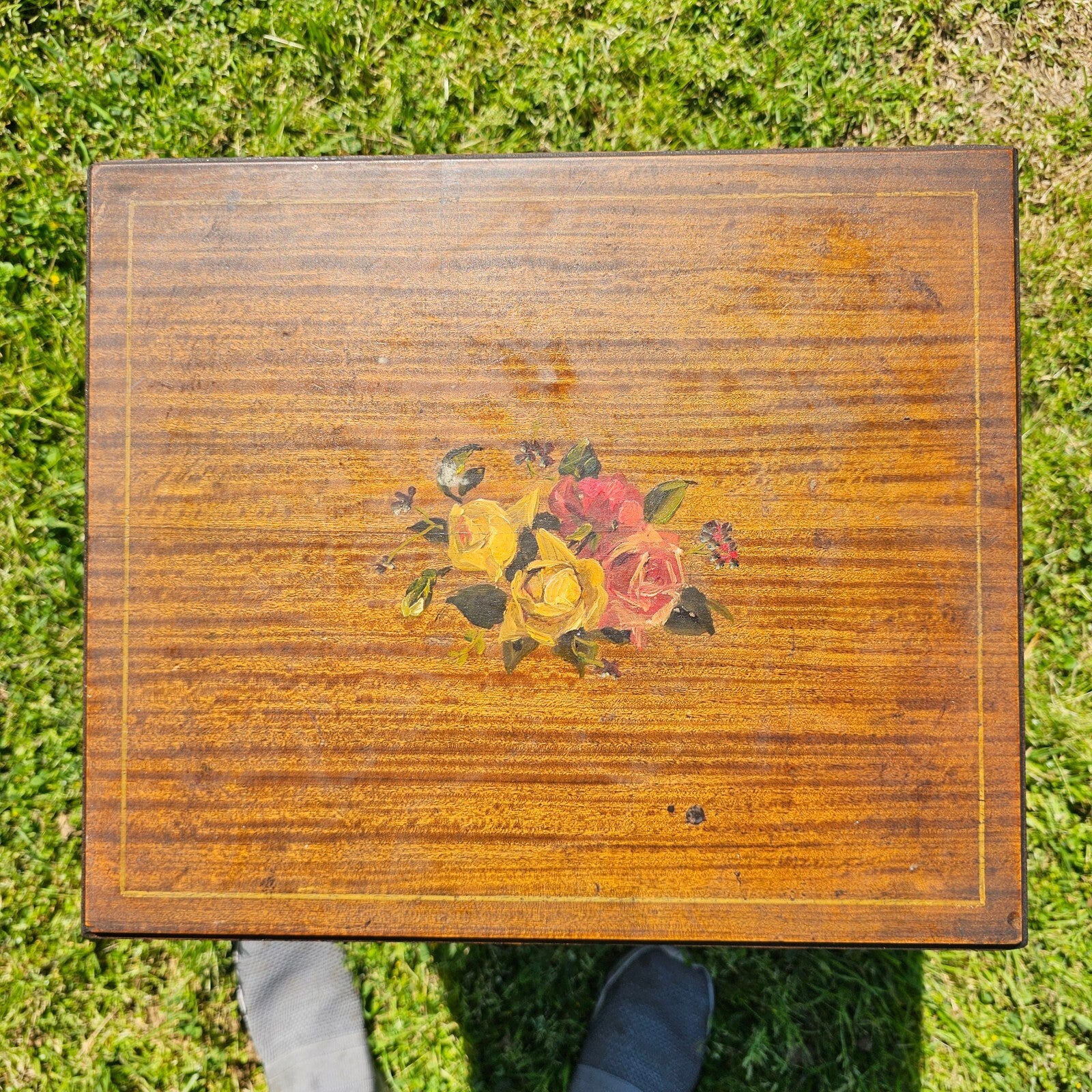 Vintage Victorian Style Rose Hand-Painted Accent Table 16.25" x 13.75" x 20.5"