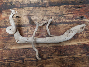 Driftwood Decor  17" L x 4.5" H x 10" W