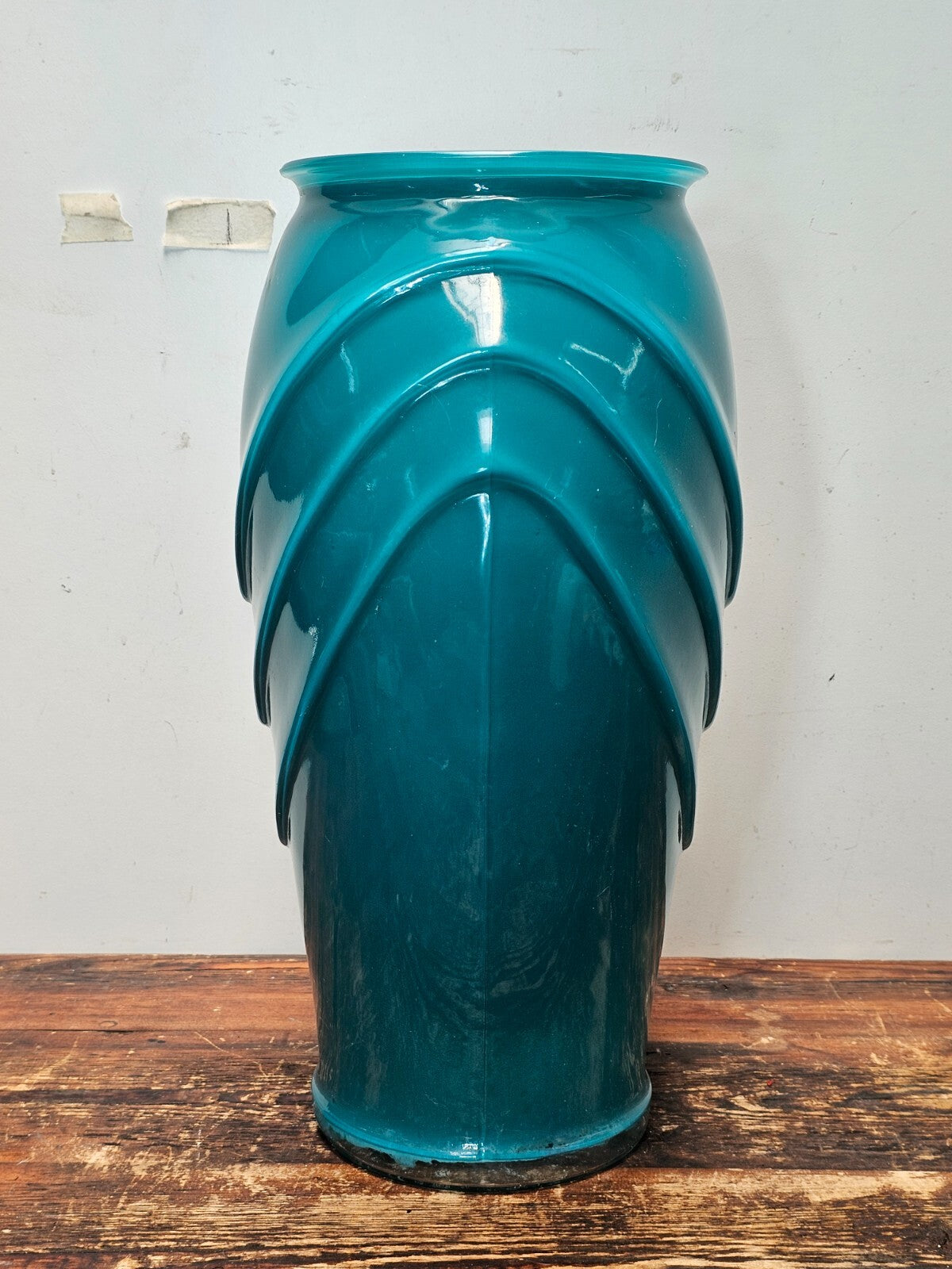 Large Art Deco Jade Color Scalloped Glass Flower Vase 11" x 8" x 16"H