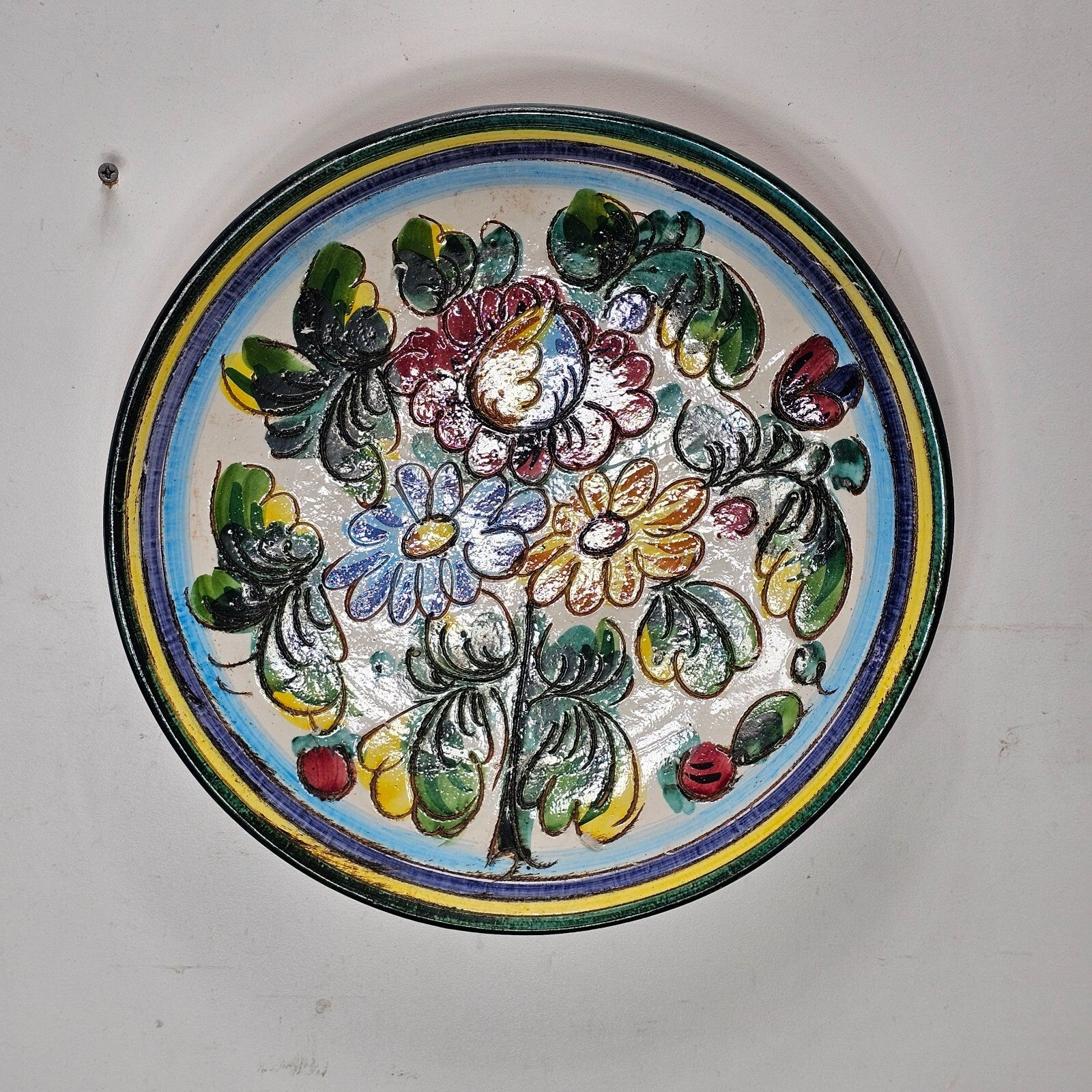 Firenze Pottery Plate Engraved Floral Wall Hanging Decor Italy 10.75"