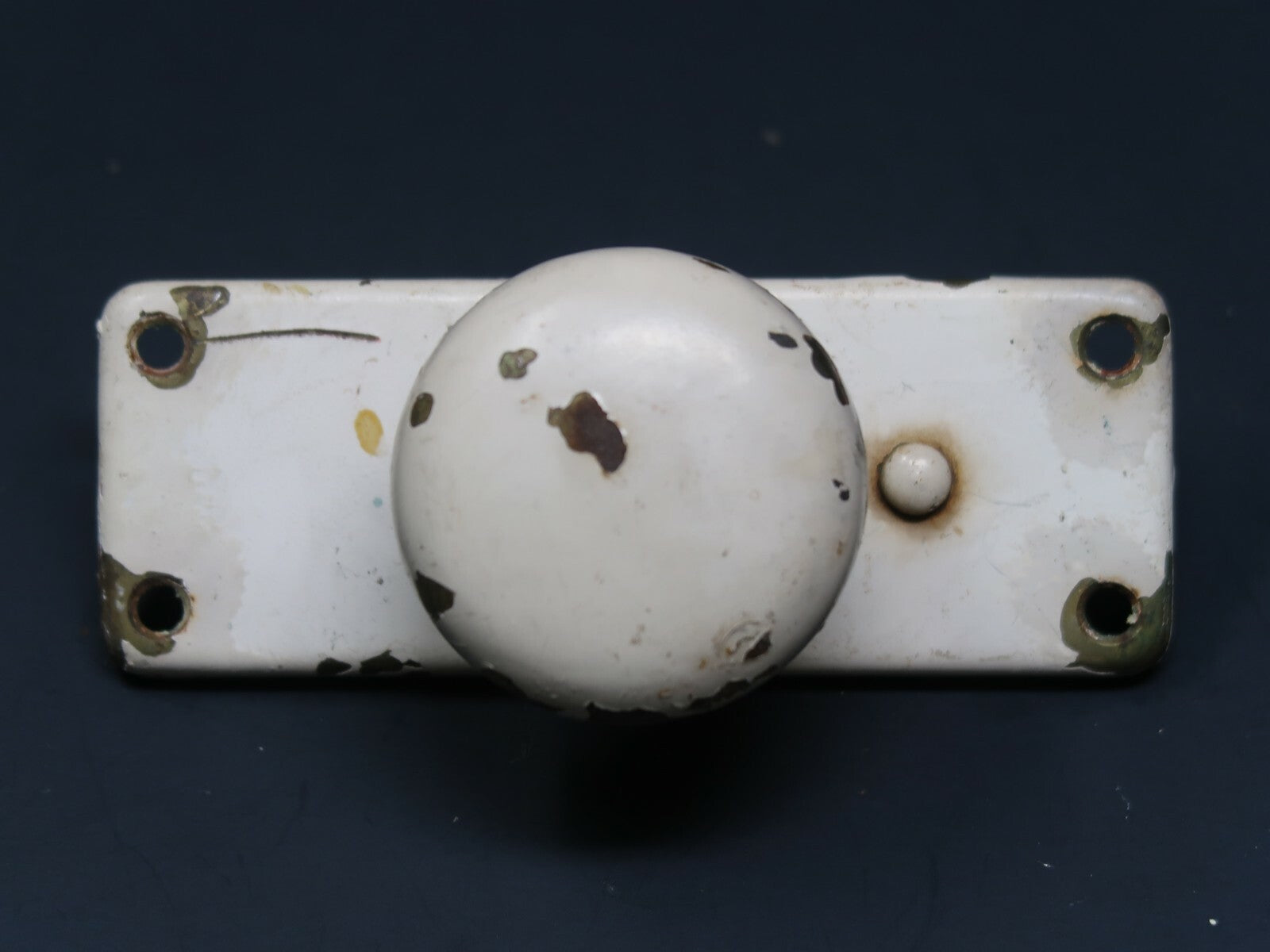 Antique Window Sash Lock Latch Hardware Knob Shabby Chic White (B)