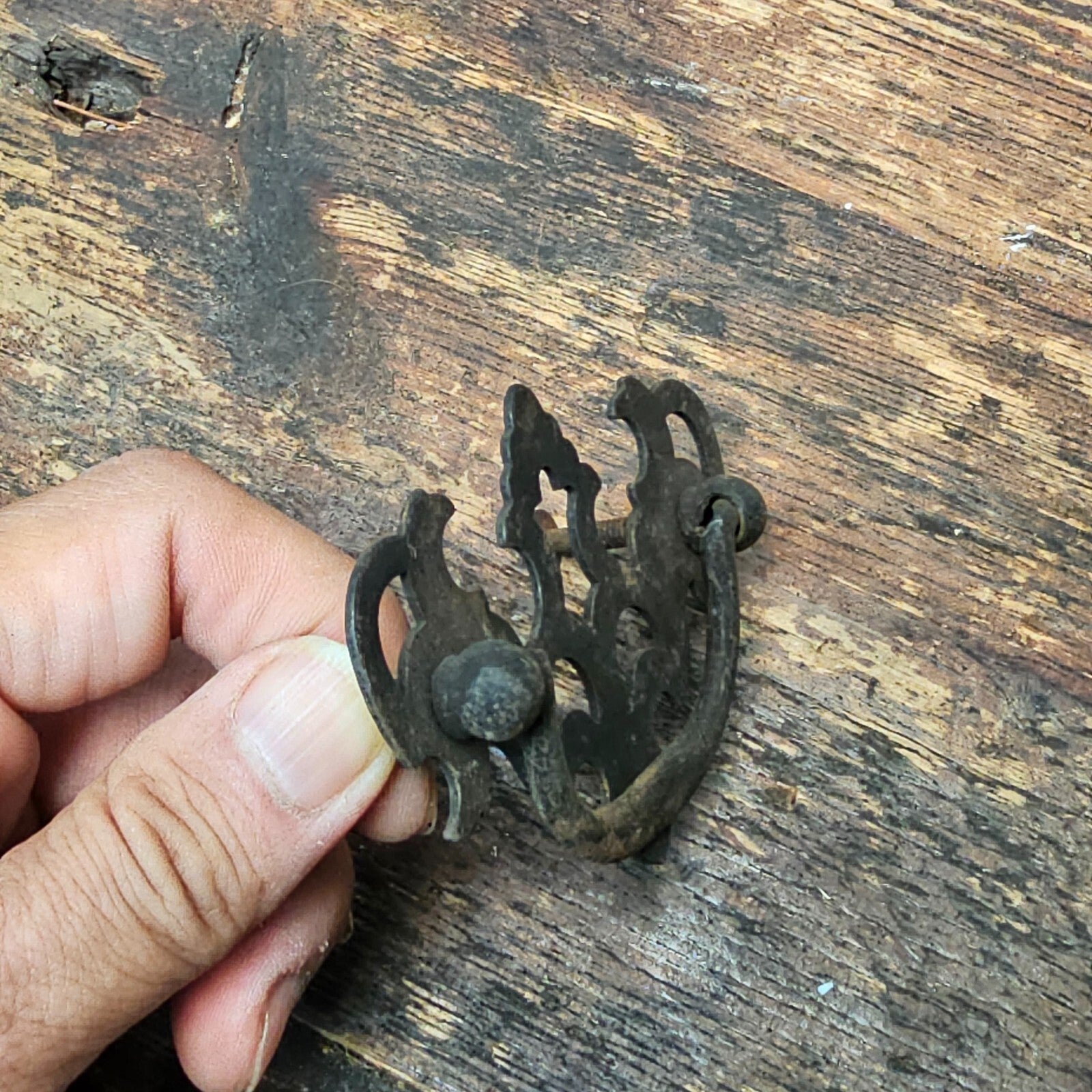 Set of 2 Vintage Rustic Drawer Pulls (A)