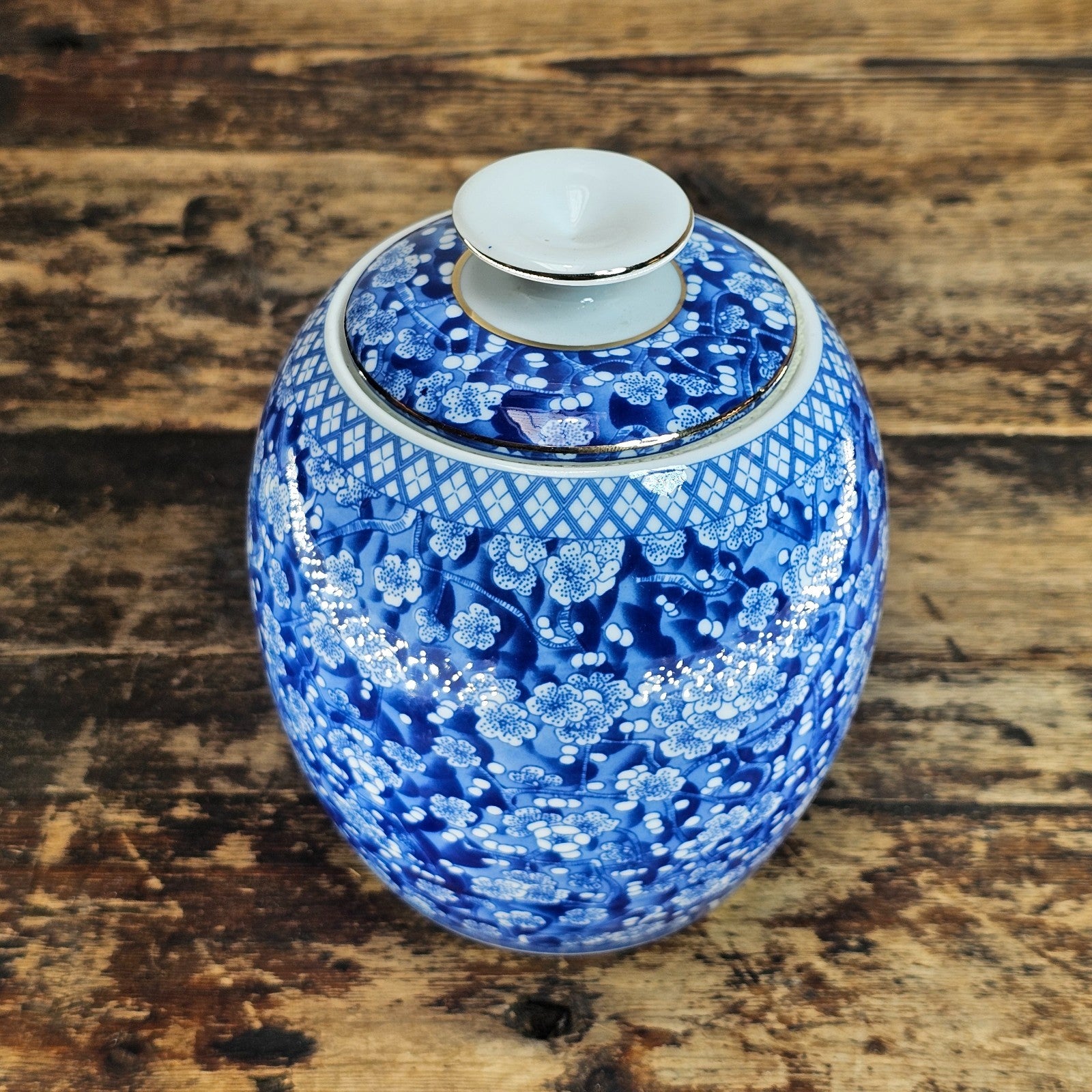 Blue & White Porcelain Lidded Jar | Tea Caddy | Chinoiserie 6.25"H x 5"Dia.