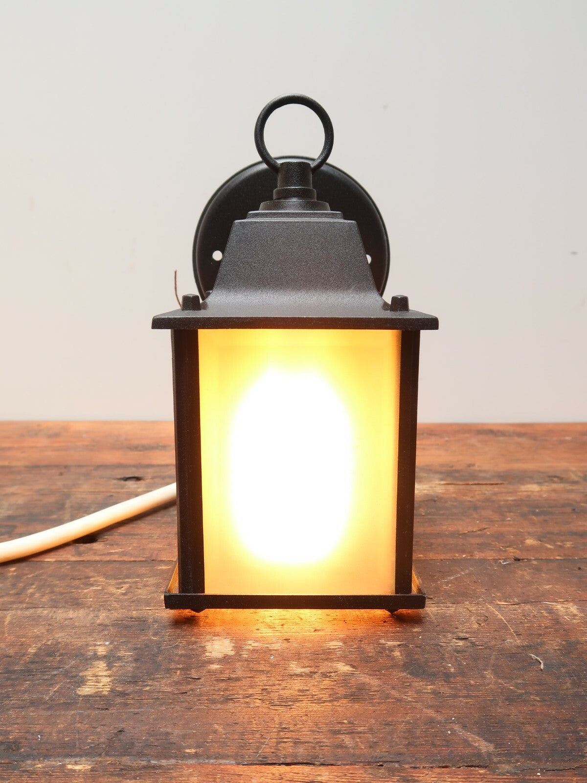 Small Exterior Wall Light Fixture Outdoor Lighting Garden Porch Patio