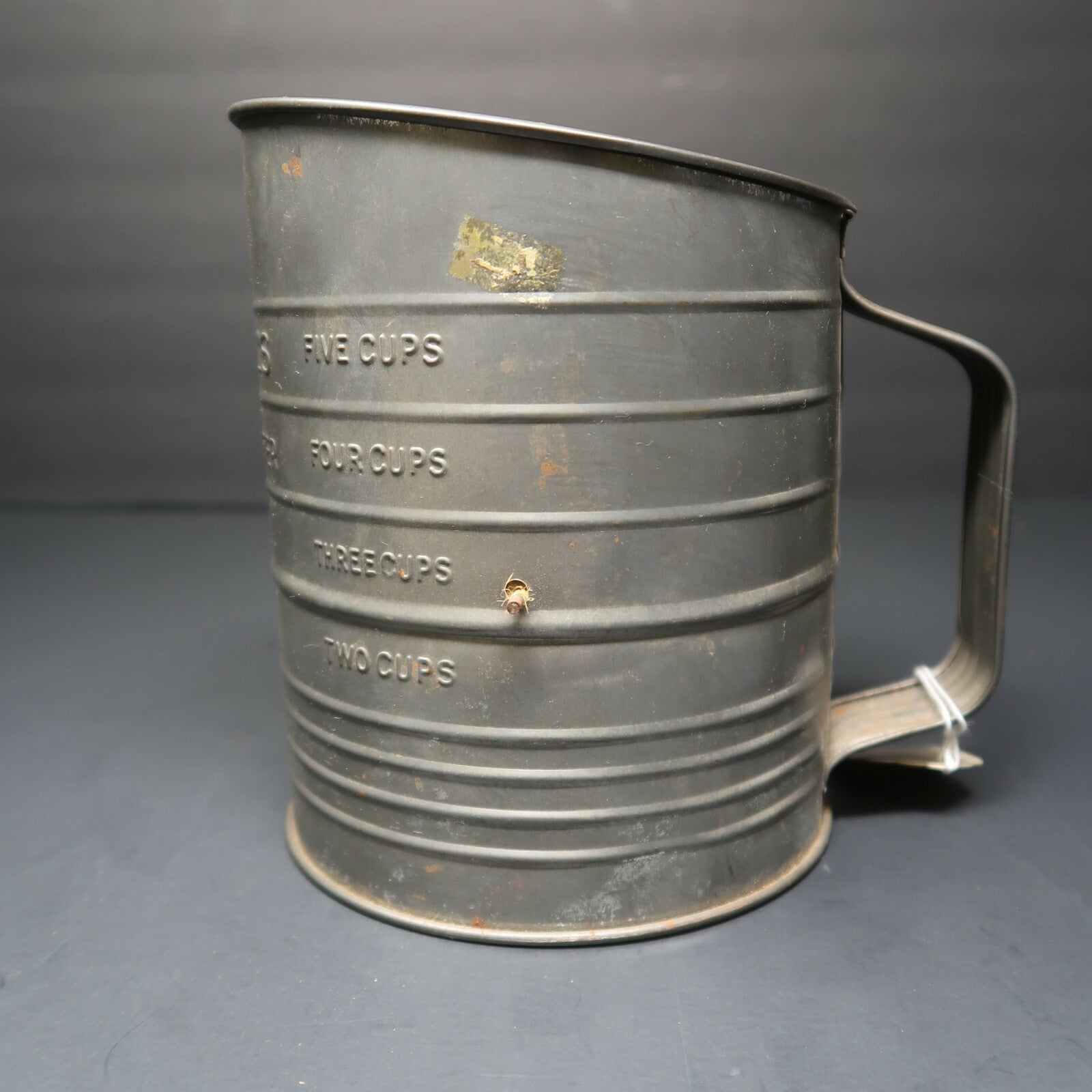 Vintage Leigh Bromwell 5 Cups Measuring Sifter